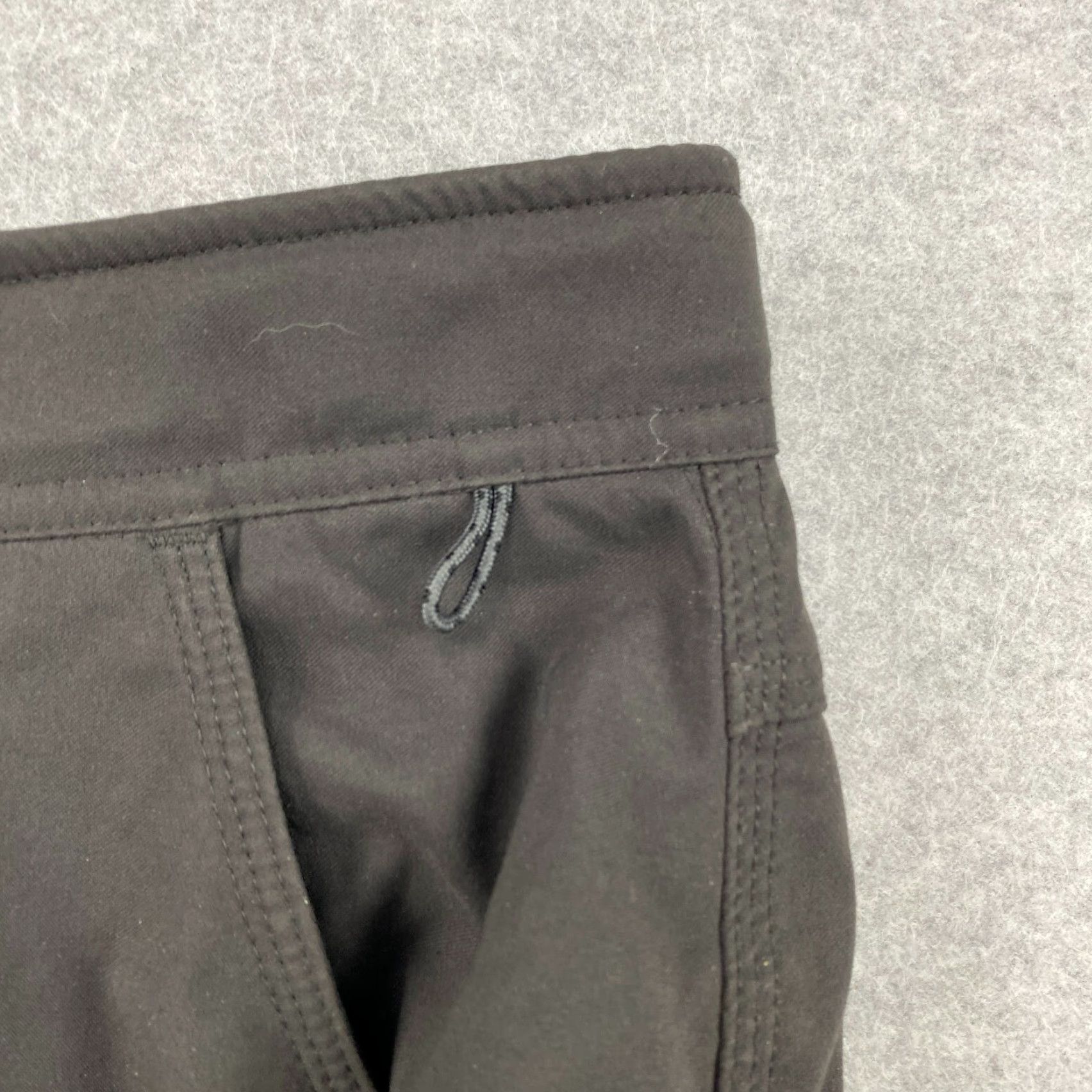 Vintage Gerry Cargo Shorts Mens 40 Brown Nylon Stretch Breathable Hiking Outdoors Casual Travel Cargo Pocket 42 Waist Zipper Logo Button Pants Womens? Size US 40 / EU 56 - 4 Thumbnail