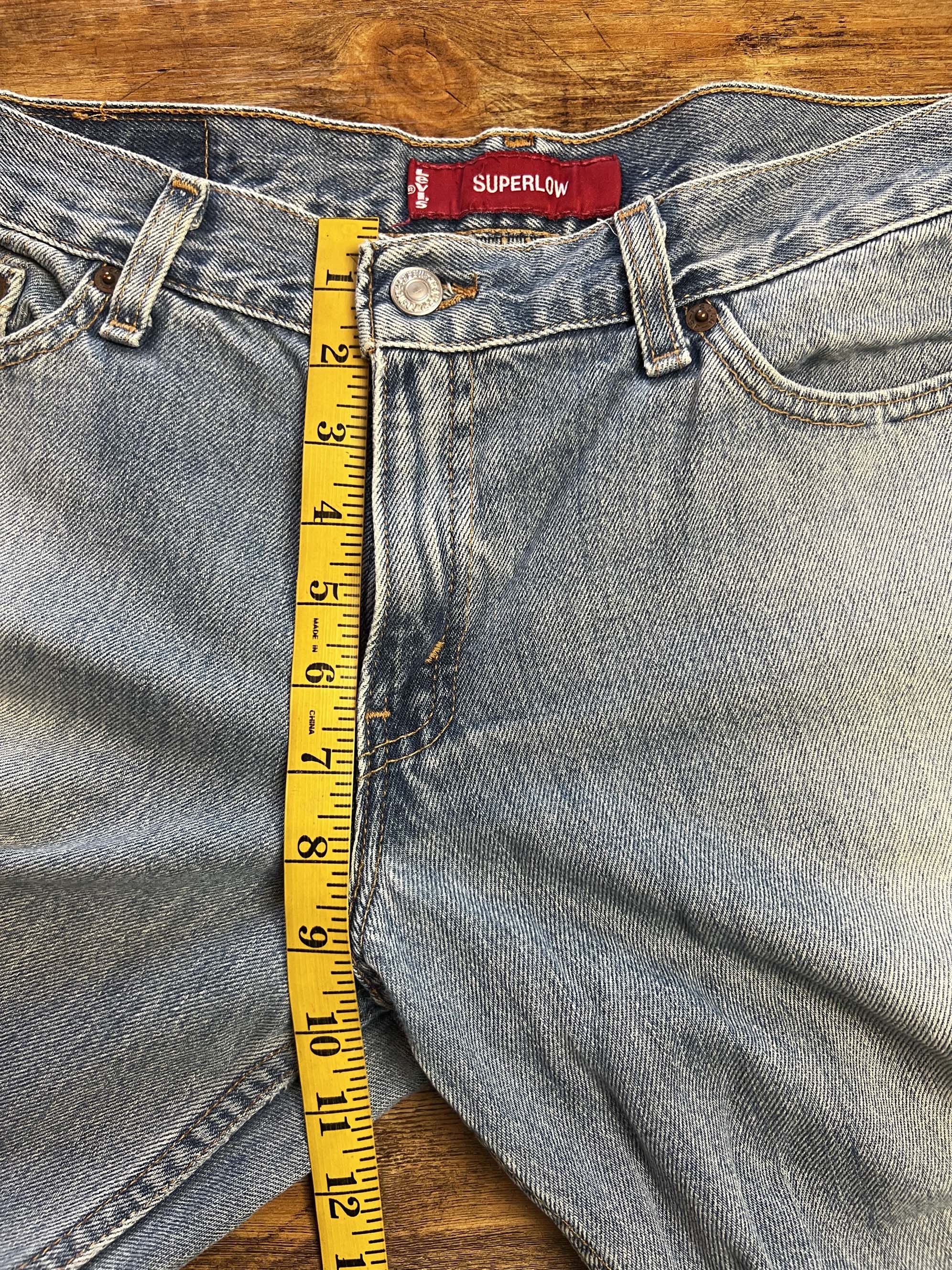 Levi's Vintage Clothing Vintage Levi's 518 Superlow Boot Cut Light Wash Denim Jeans Size 34" / US 12 / IT 48 - 9 Thumbnail