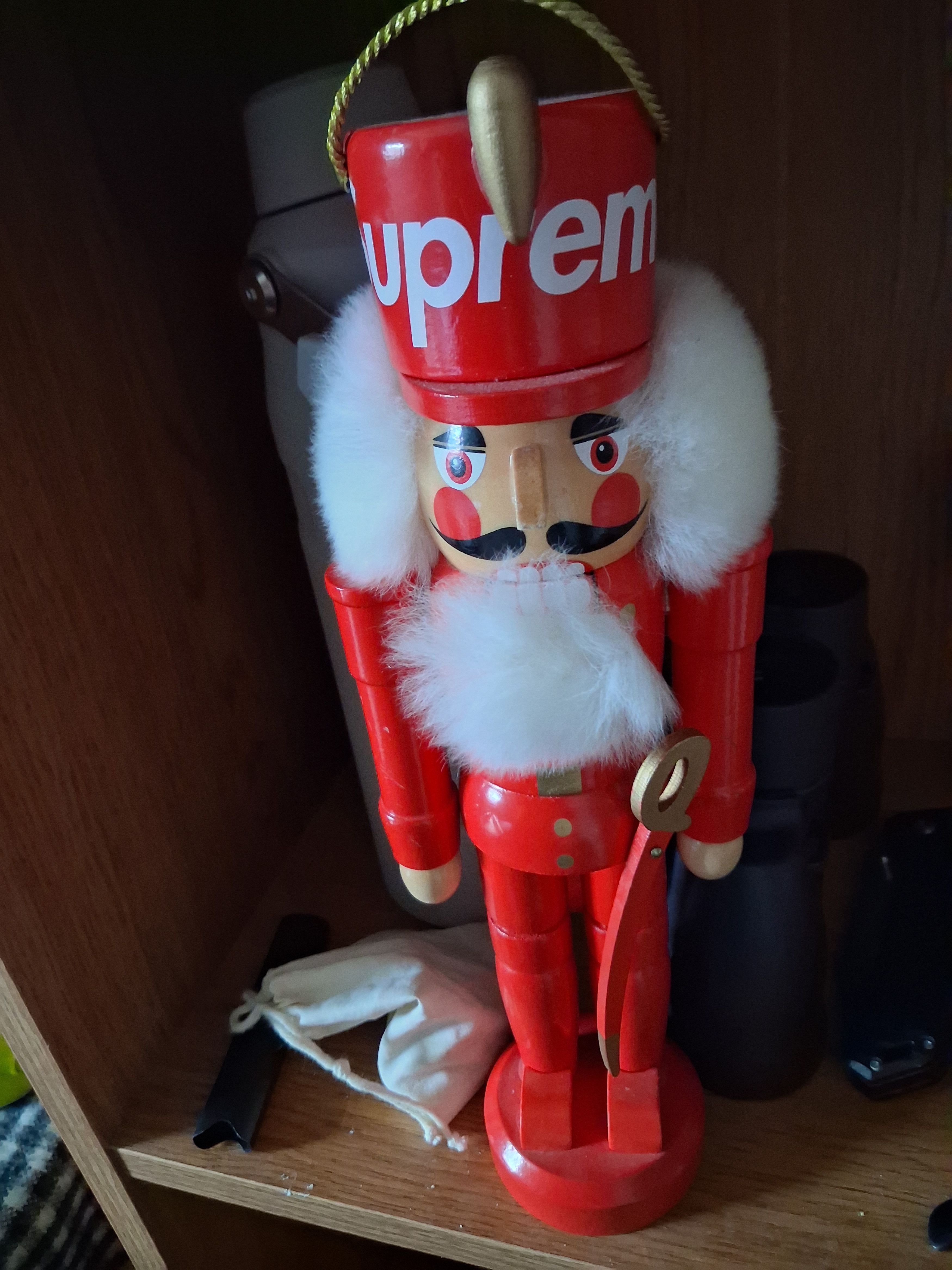 Supreme Supreme Hanging Lantern FW19 | Grailed