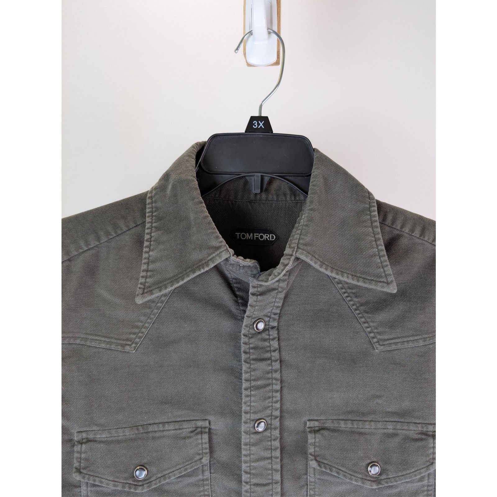 Tom Ford o1rshd1 CC20 Corduroy Western Button up Shirt in Grey Size US M / EU 48-50 / 2 - 7 Thumbnail