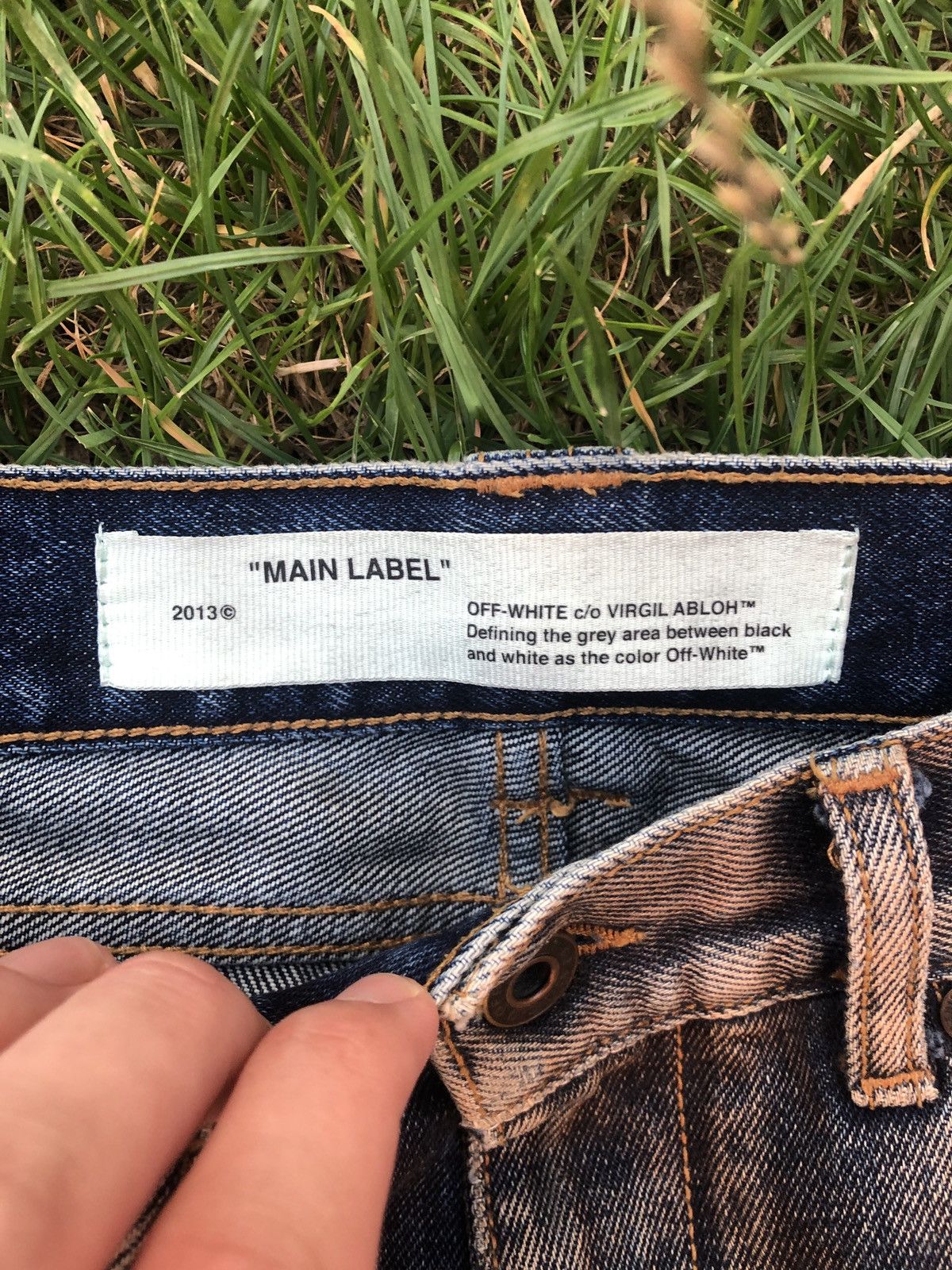 Off-White off white skinny jeans Size US 33 - 4 Thumbnail