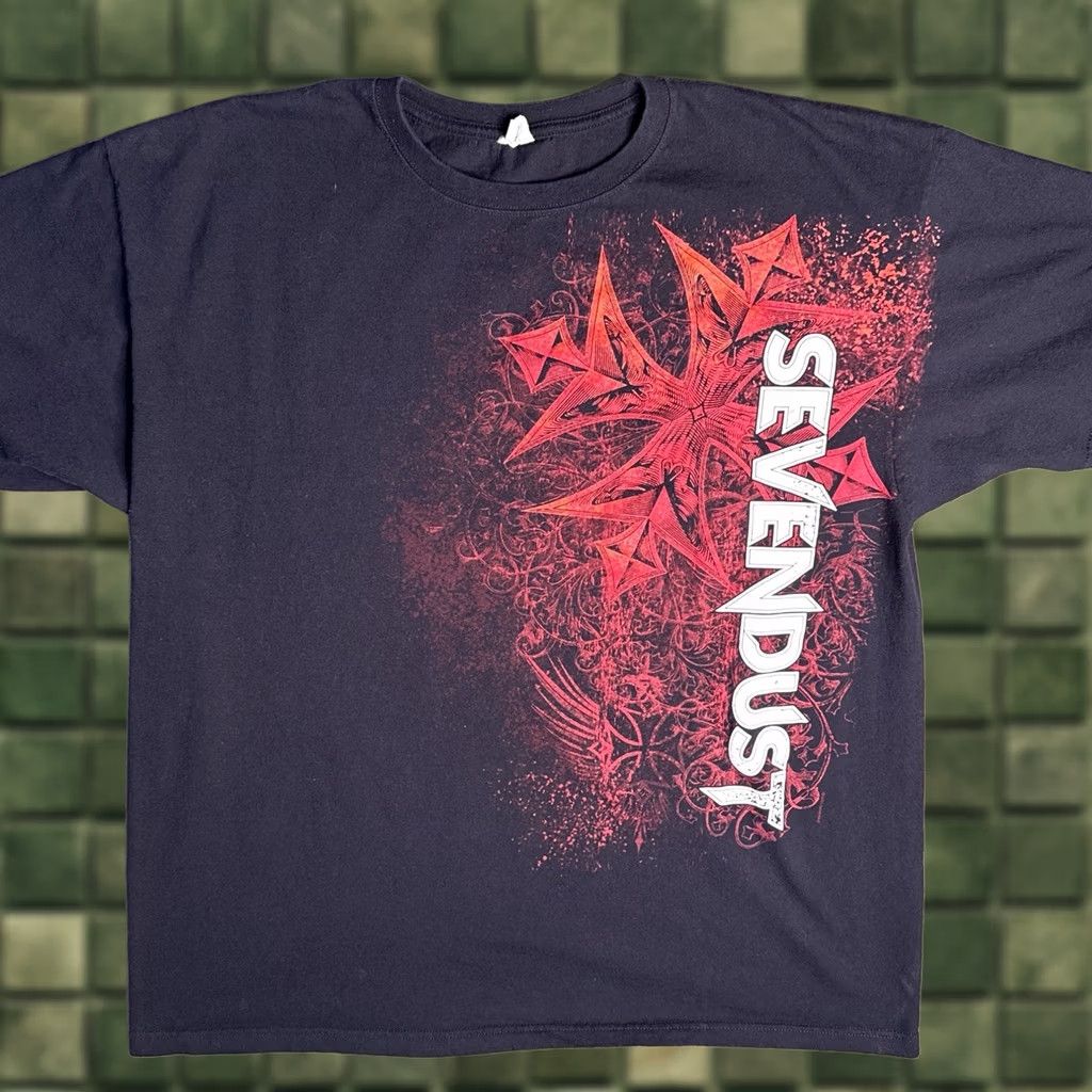 Anvil Sevendust 2011 North America Tour Tee Band Black 2XL Short Sleeve Crew Neck T-Shirt Mens Size US XXL / EU 58 / 5 - 1 Thumbnail