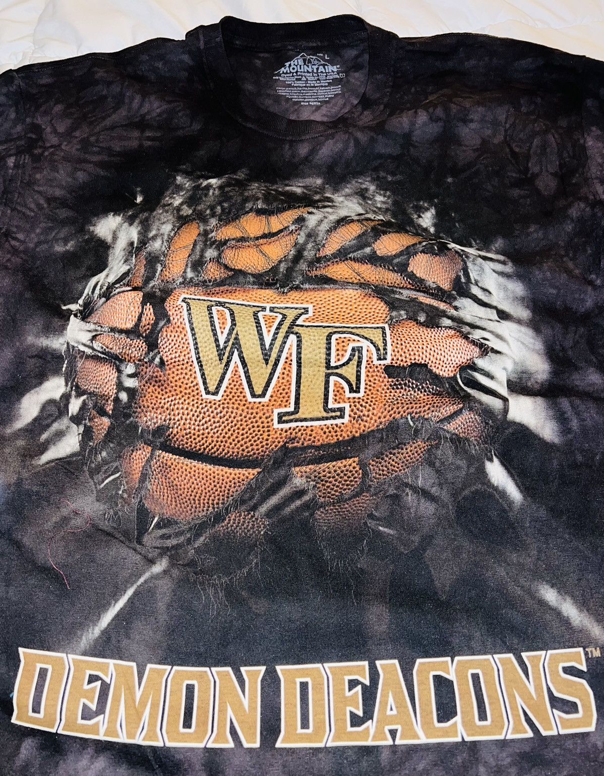 NCAA × The Mountain WF DEMON DEACONS / THE MOUNTAIN TEE Size US L / EU 52-54 / 3 - 5 Thumbnail