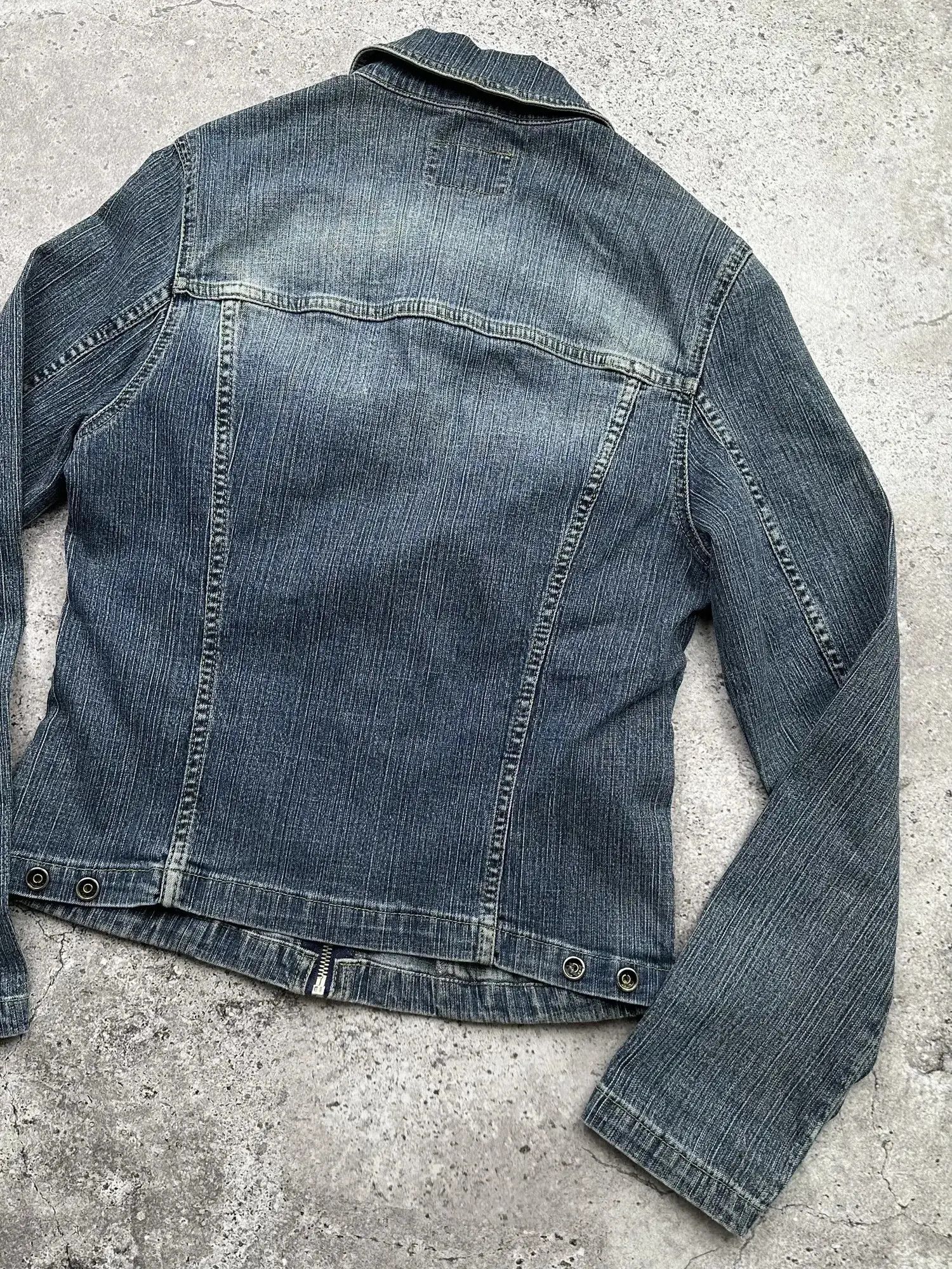 Japanese Brand Vintage Faded Denim Jacket C373(V623) Size XS / US 0-2 / IT 36-38 - 6 Thumbnail