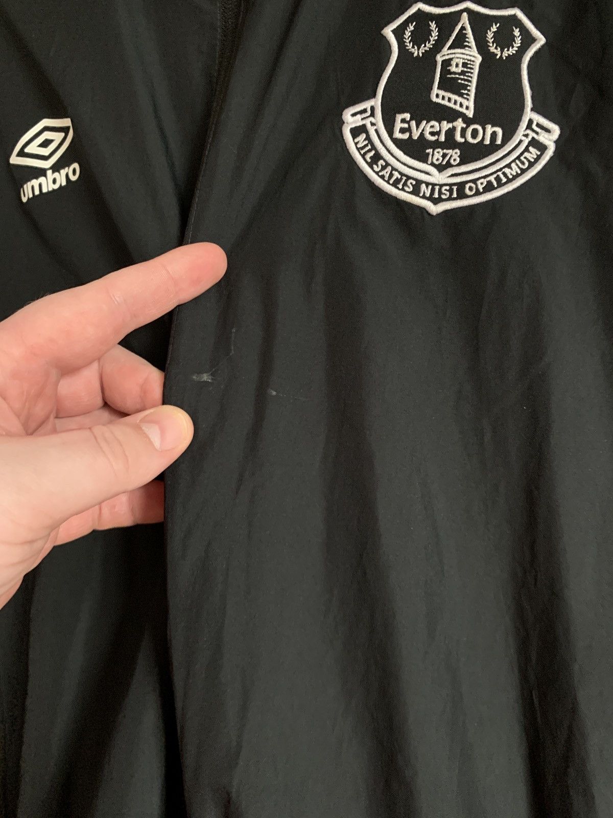 Umbro Everton FC black Umbro jacket soccer football Size US M / EU 48-50 / 2 - 7 Thumbnail