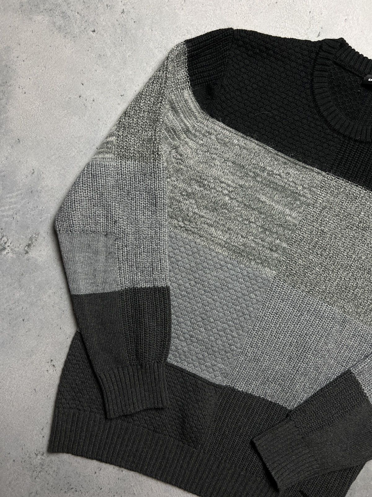 Diesel Diesel Vintage Jumper Wool Knit Sweater Hype Mohair y2k USA Size US L / EU 52-54 / 3 - 4 Thumbnail