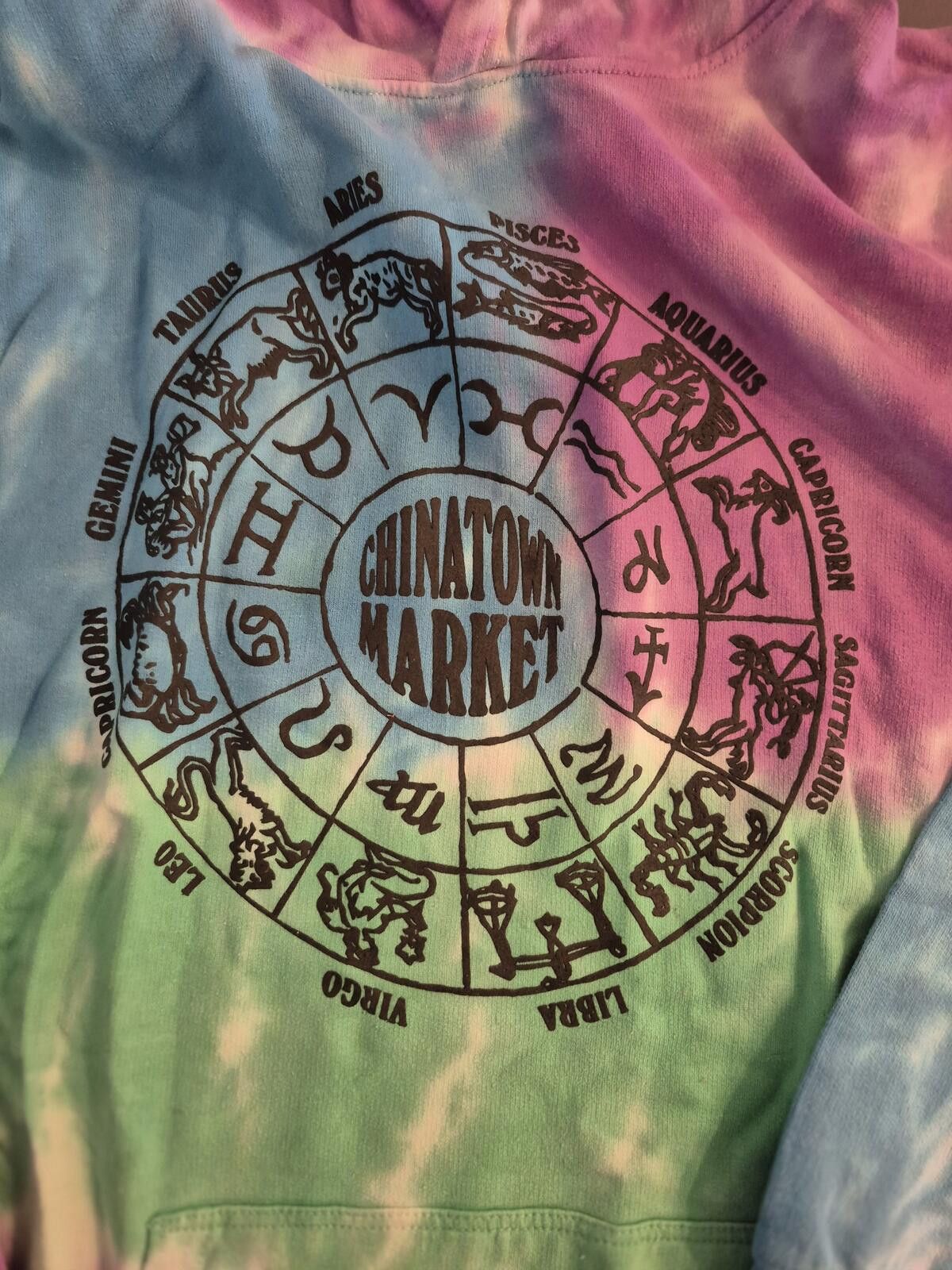 Other Chinatown Market Tyedye Hoodie Size 2XL XXL BNWT Size US XXL / EU 58 / 5 - 2 Thumbnail
