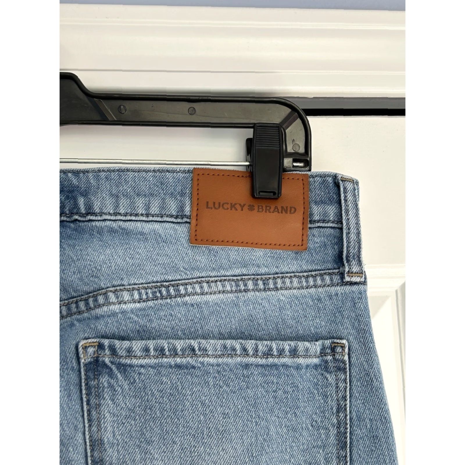 Lucky Brand Lucky Brand Zoe Straight High Rise Blue Denim Jeans Sz 10/30 Womens Size 32" / US 10 / IT 46 - 6 Thumbnail
