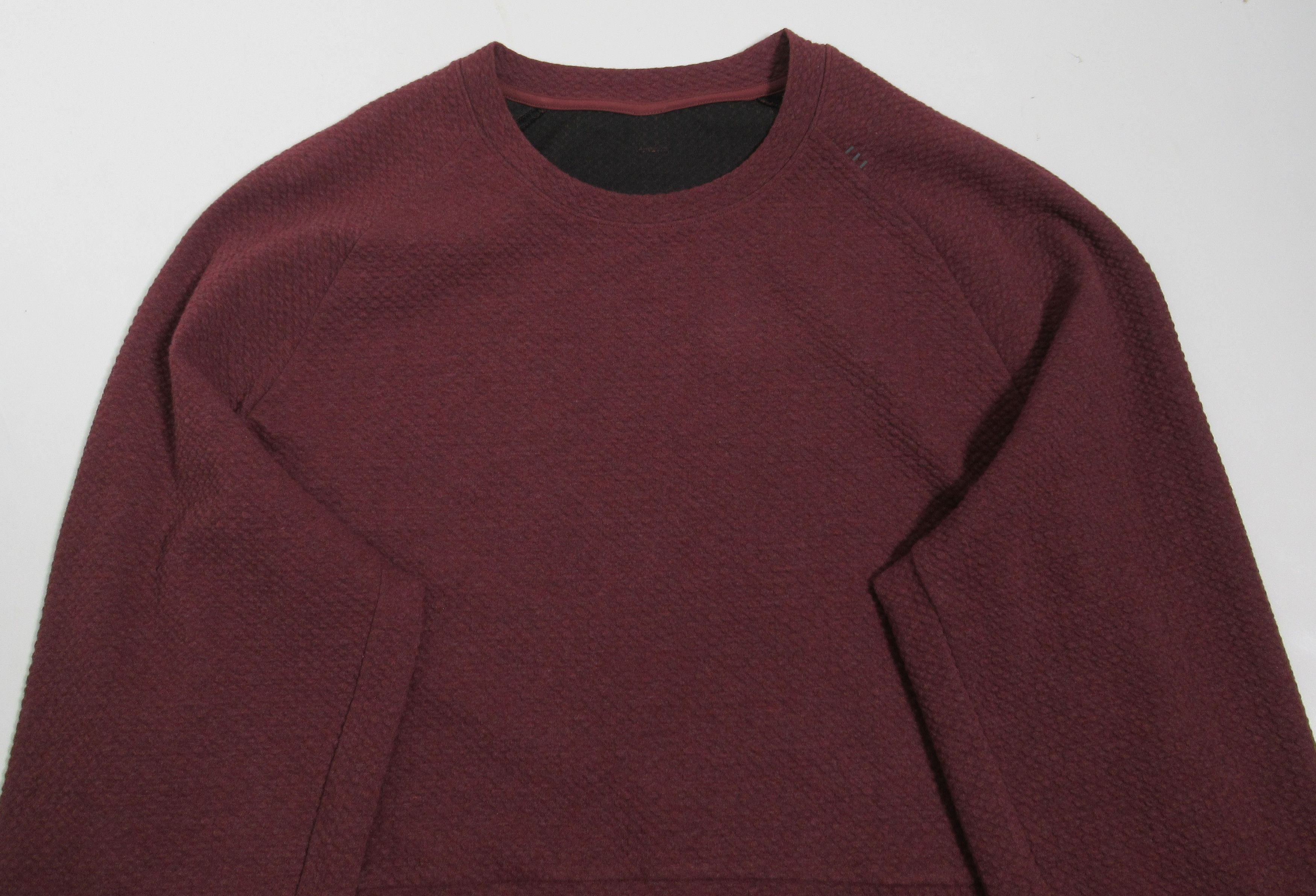 Lululemon Lululemon At Ease Crew Heathered Savannah / Black Size XXL Size US XXL / EU 58 / 5 - 2 Thumbnail