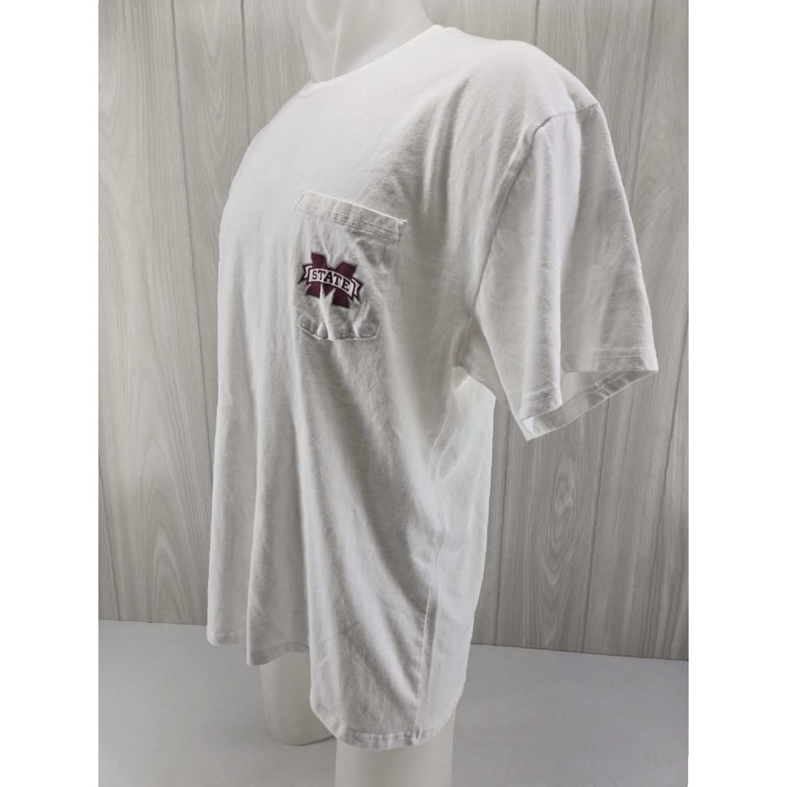 Vintage Drake Waterfowl T-Shirt Mens XL White Mississippi State Football Shirt Size US XL / EU 56 / 4 - 4 Thumbnail