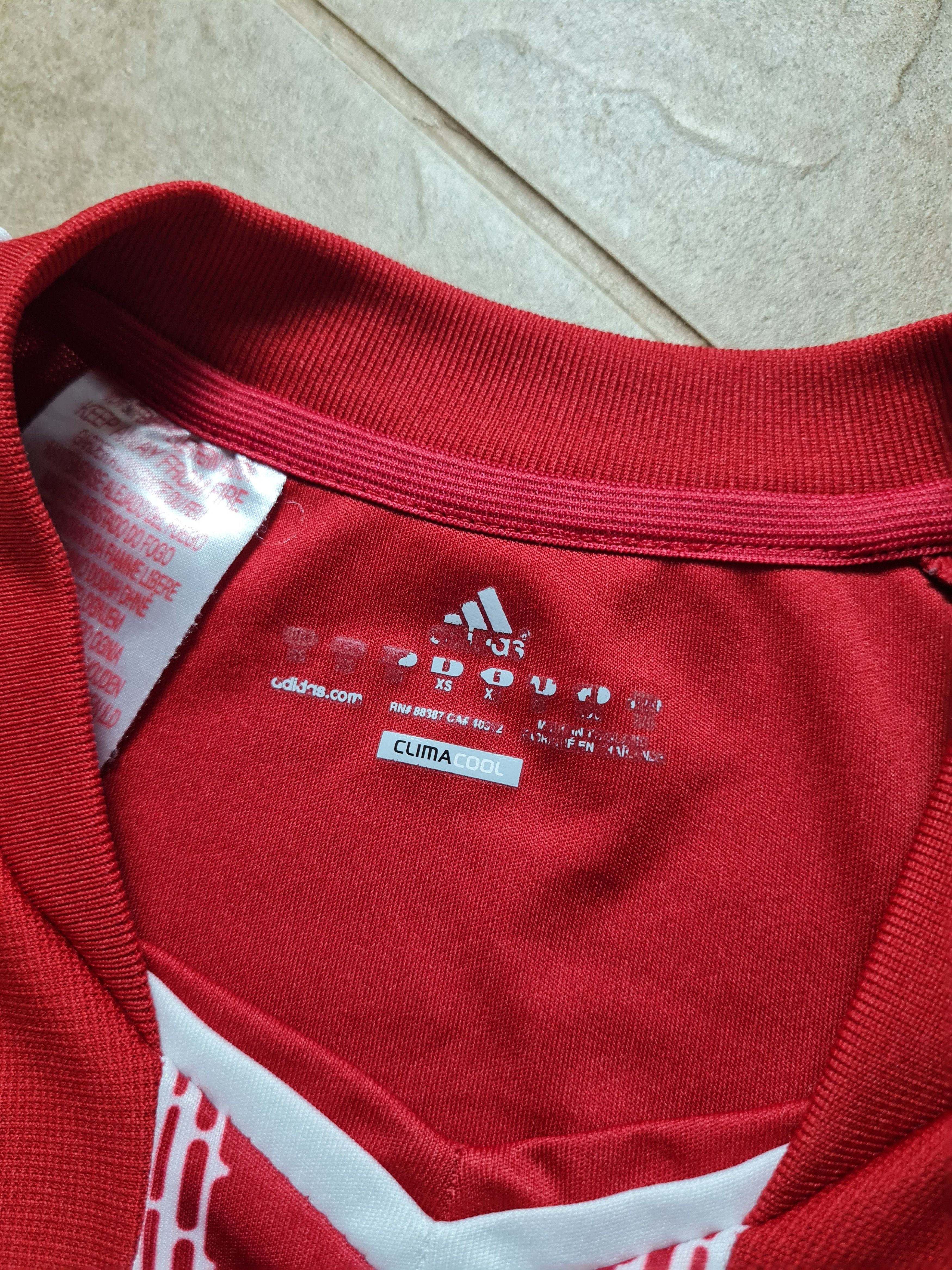 Adidas Jersey Adidas #9 Jones Stoke City 2010/11 Soccer Shirt Size US XS / EU 42 / 0 - 18 Thumbnail