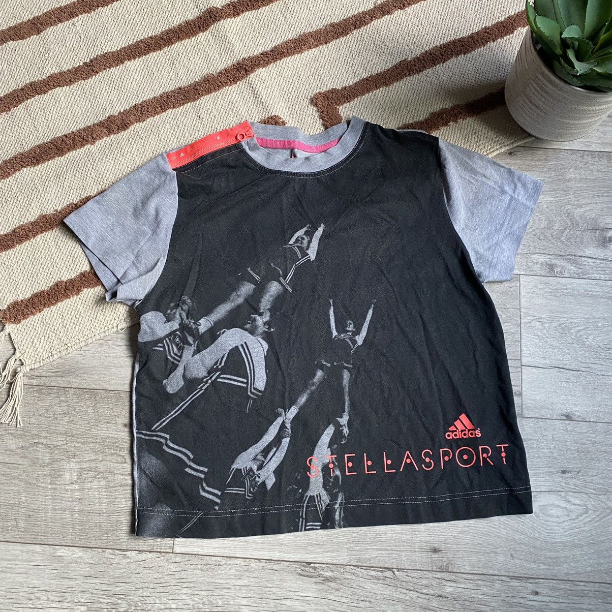 Adidas × Stella McCartney ADIDAS STELLA MCCARTNEY CHEERLEADERS T SHIRT Size M / US 6-8 / IT 42-44 - 1 Thumbnail