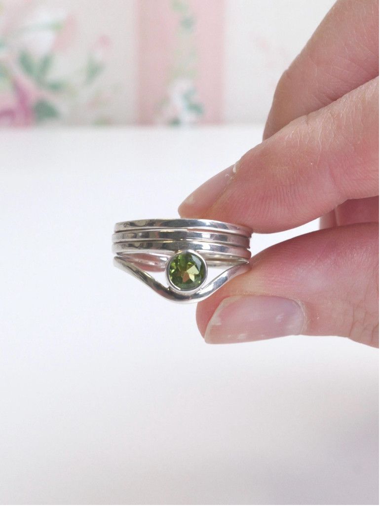 Vintage August birthday sterling silver women’s vintage ring Size ONE SIZE - 2 Thumbnail