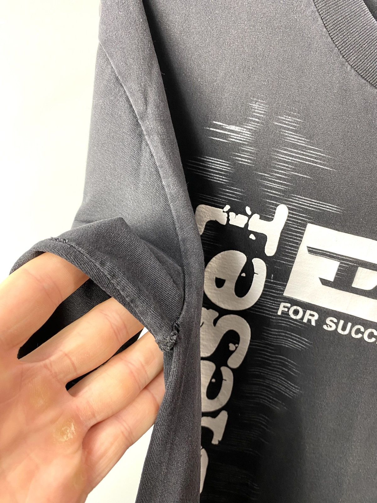 Diesel Y2K Vintage 1990’s Diesel T Shirt Faded Destroy Archive Hype Size US XL / EU 56 / 4 - 9 Thumbnail