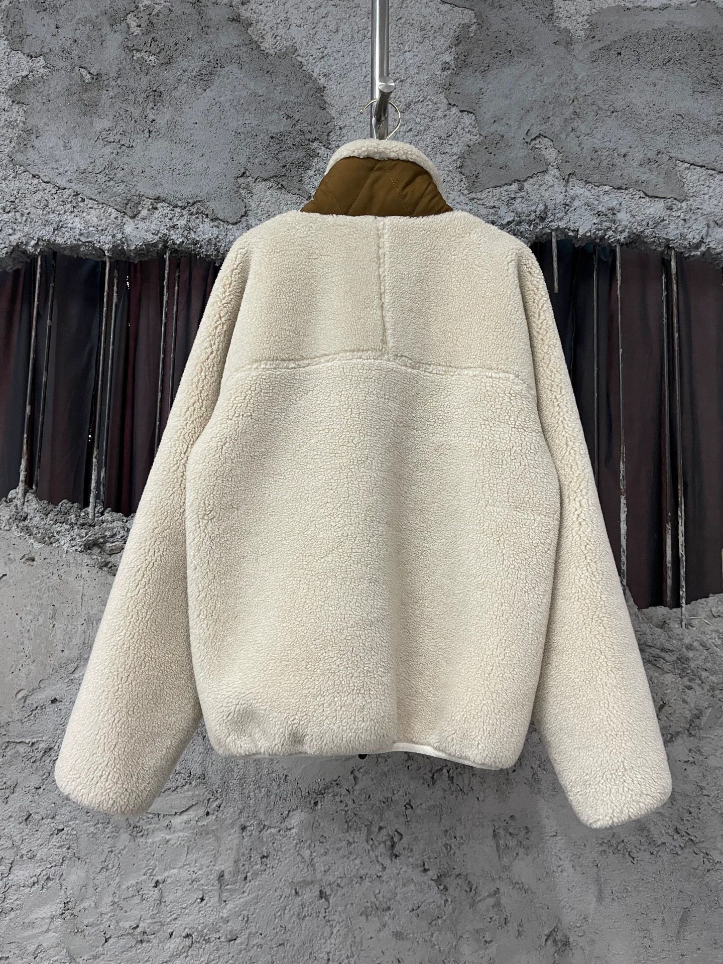 Loro Piana Loro Piana Fur-Lined Zip Jacket Women's 38 New Size XS / US 0-2 / IT 36-38 - 2 Thumbnail