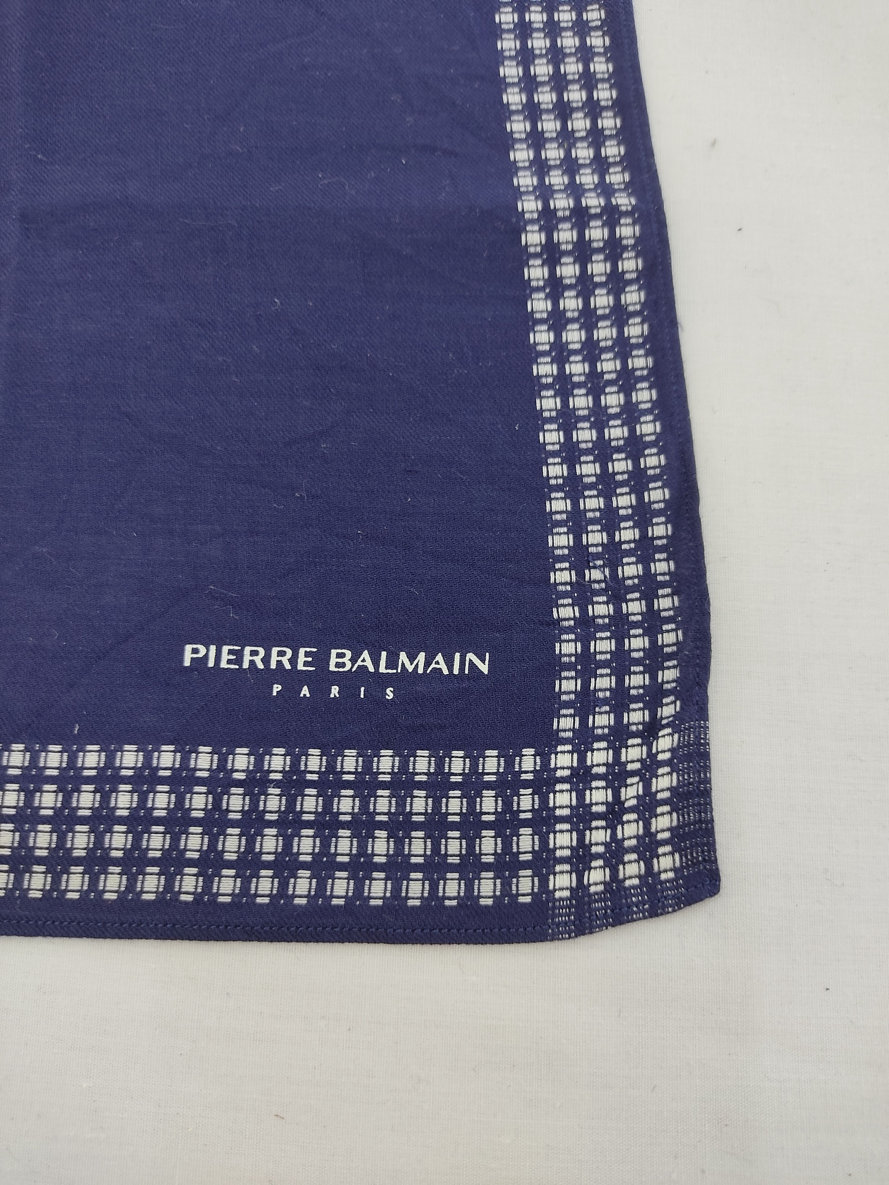 Pierre Balmain × Vintage Vintage Pierre Balmain Handkerchief / Neckwear / Bandana Size ONE SIZE - 4 Thumbnail