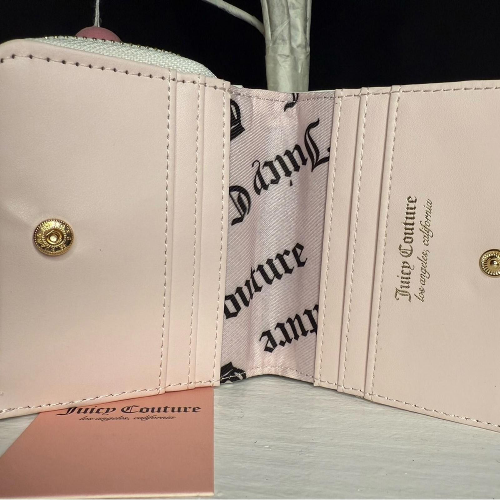 Juicy Couture Juicy Couture Pink Wallet Strawberry Exclusive NWT Size ONE SIZE - 4 Thumbnail