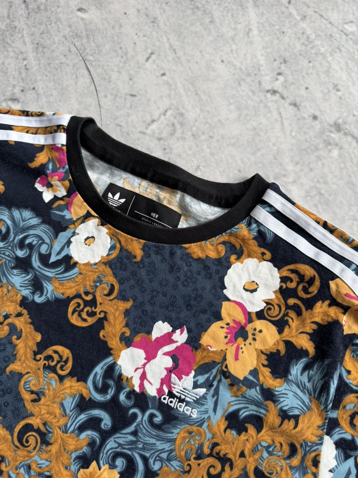 Adidas Adidas Her Studio London dress tee Size S / US 4 / IT 40 - 3 Thumbnail
