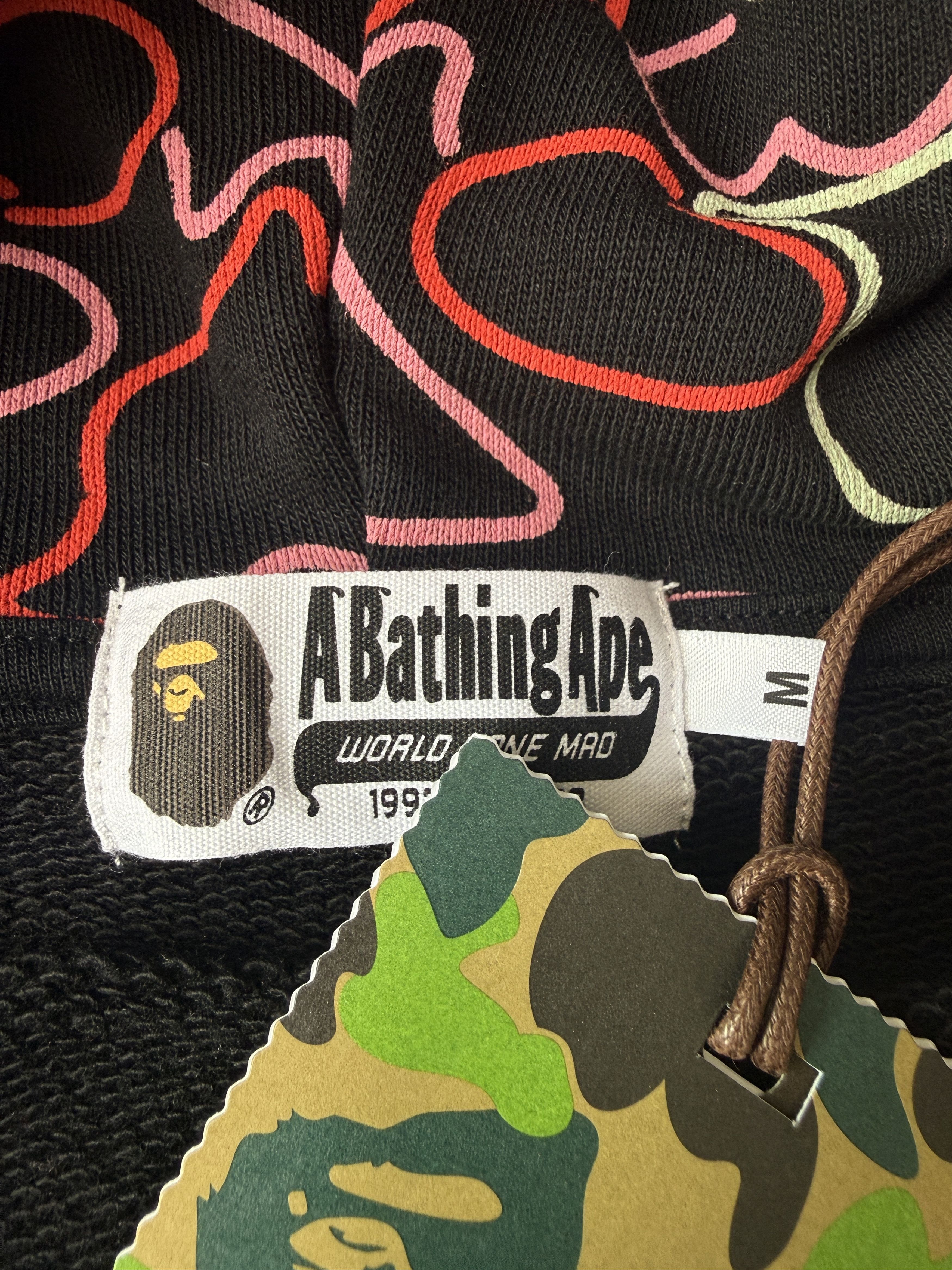 Bape BAPE X 88RISING GLOW IN THE DARK CAMO SHARK FULL ZIP HOODIE Size US M / EU 48-50 / 2 - 15 Thumbnail