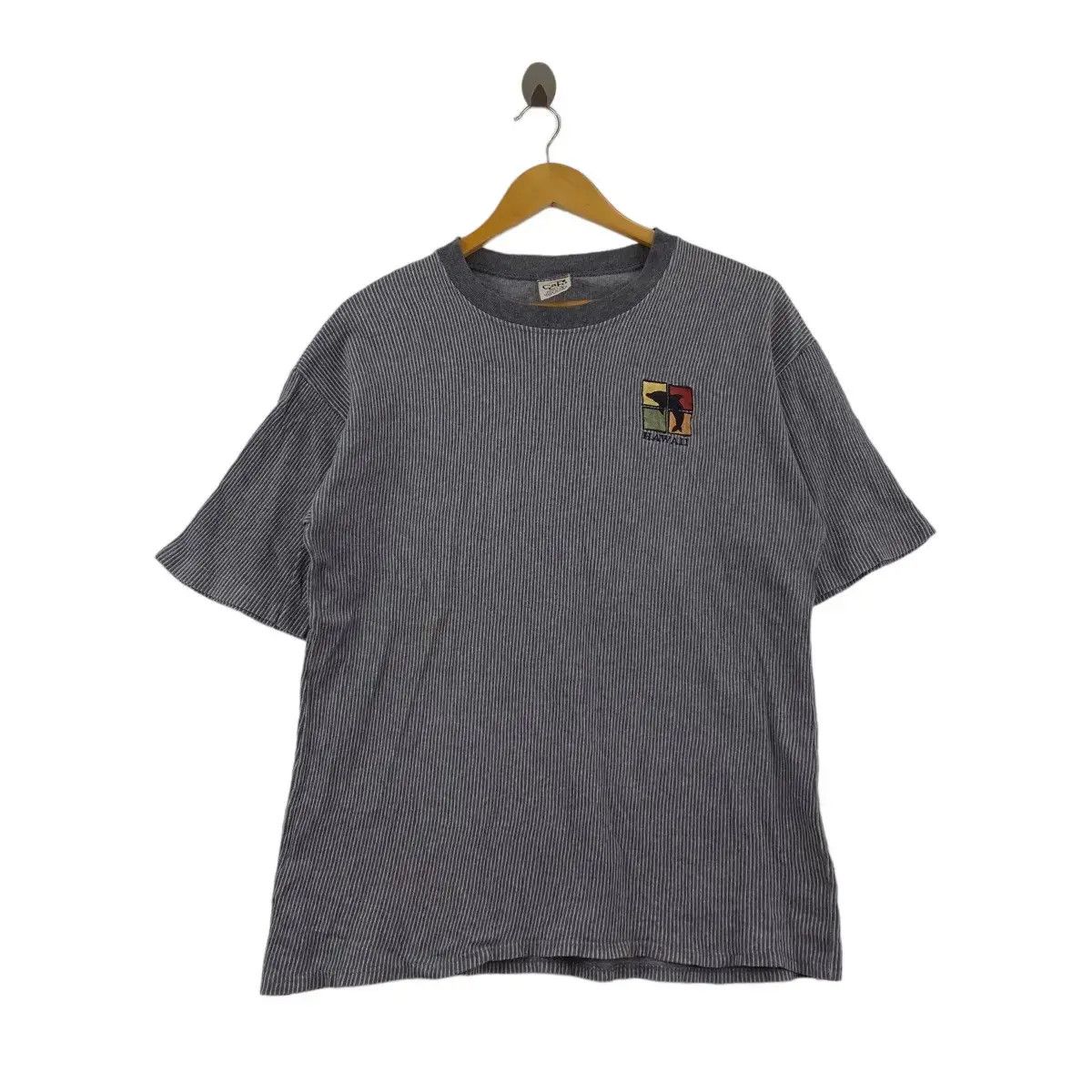 Vintage Vintage 90’ CALCRU SURF HAWAII Dolphin Made In USA Tee Shirt Size L / US 10 / IT 46 - 1 Thumbnail