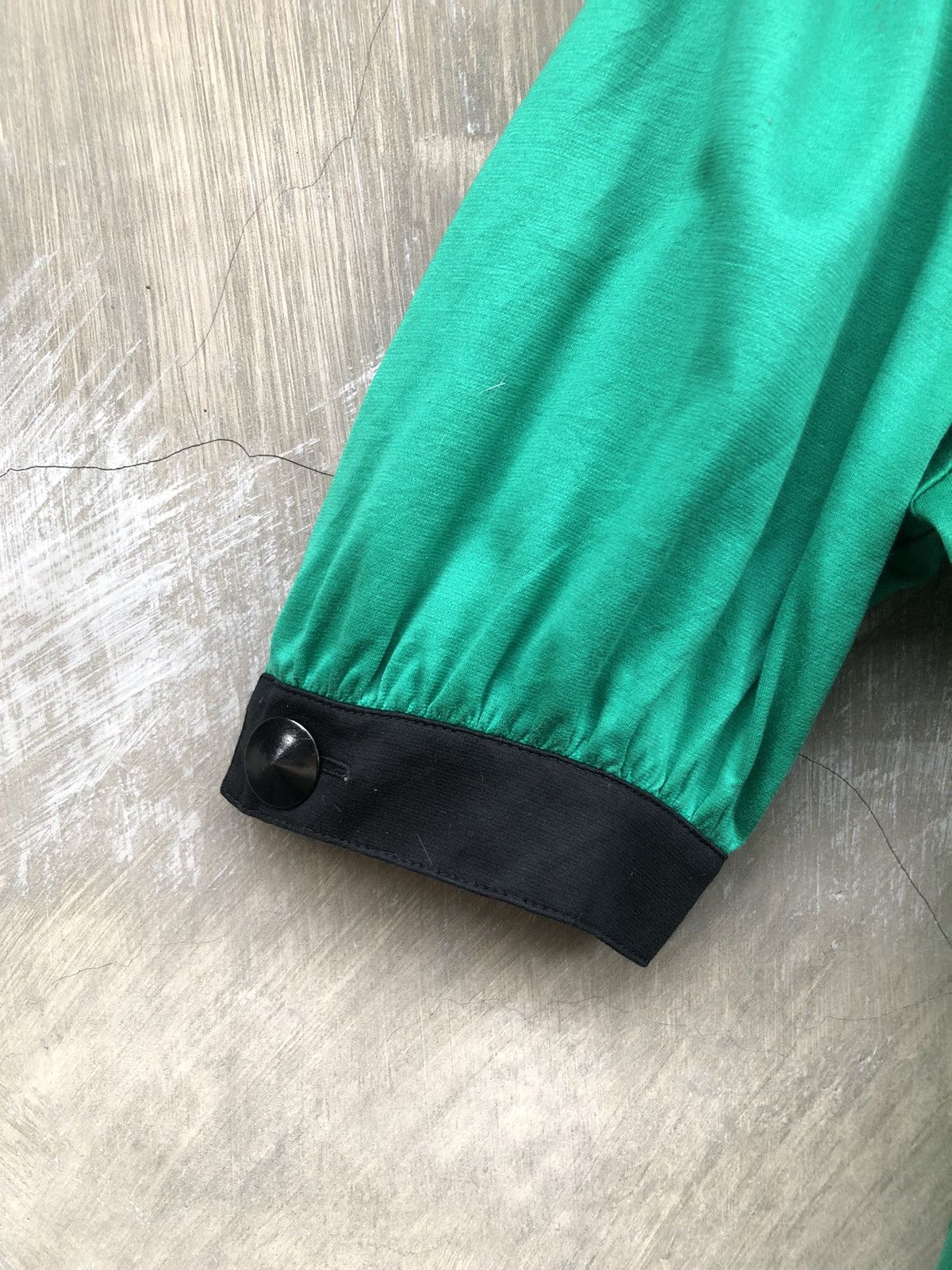 Designer × Yves Saint Laurent Vintage Yves Saint Laurent Button Up Tshirt Size M / US 6-8 / IT 42-44 - 5 Thumbnail
