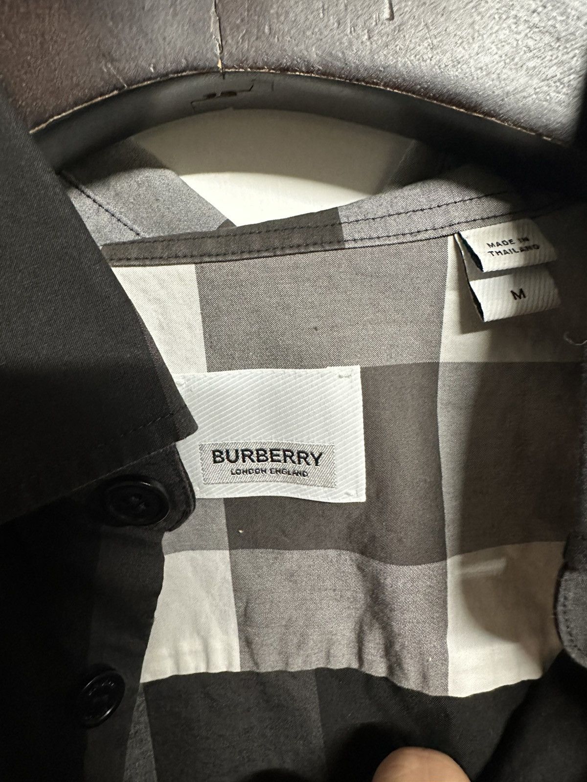 Burberry Men’s Summerton Check Button Down Size US M / EU 48-50 / 2 - 4 Thumbnail