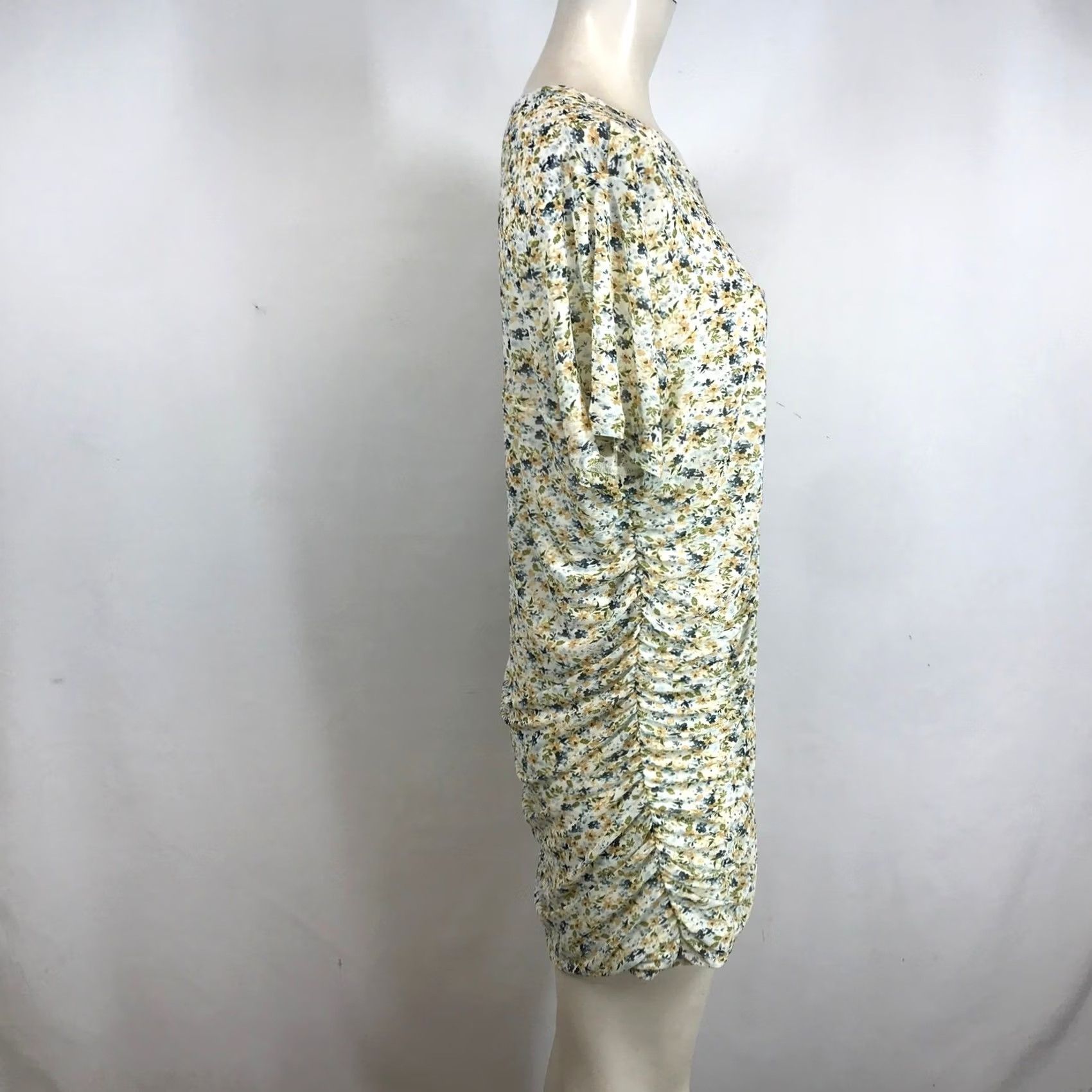 Torrid Torrid Women Yellow Floral Ruched Front Bodycon Mini Dress Size 1 Plus Short Slv Size 40" / US 18 - 4 Thumbnail