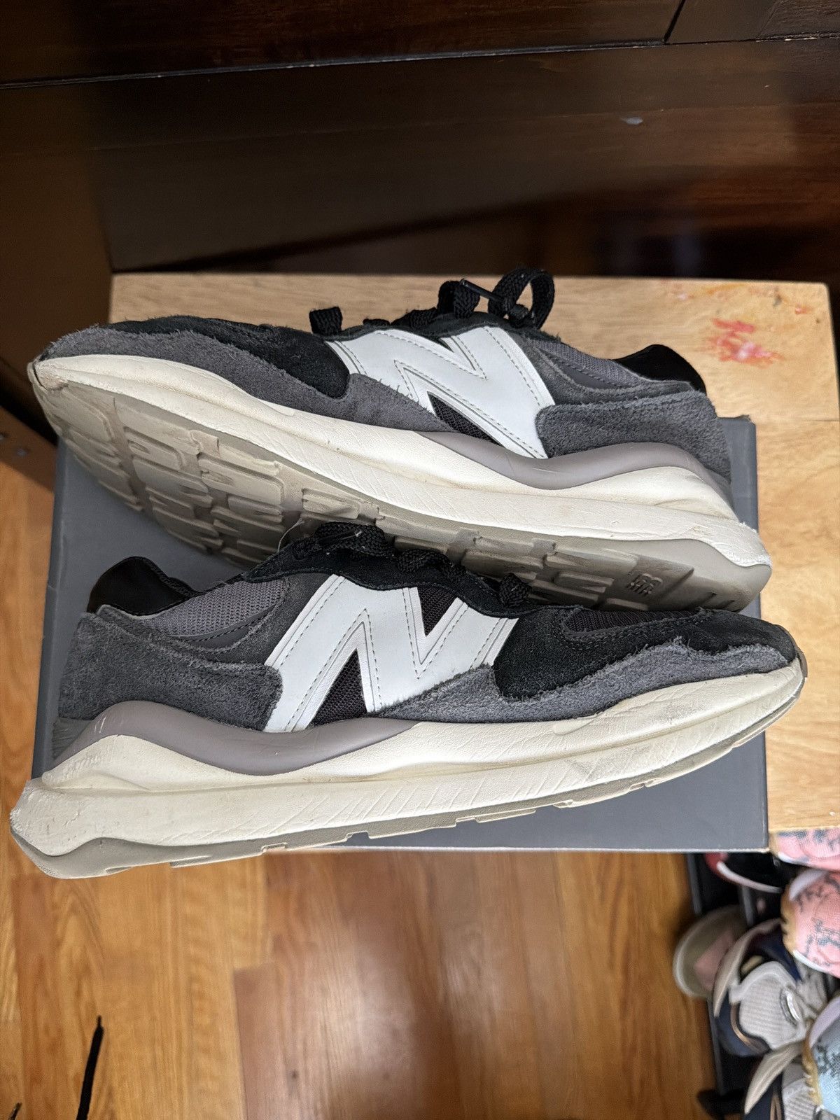 New Balance New Balance 57/40 Size US 9.5 / EU 42-43 - 3 Thumbnail