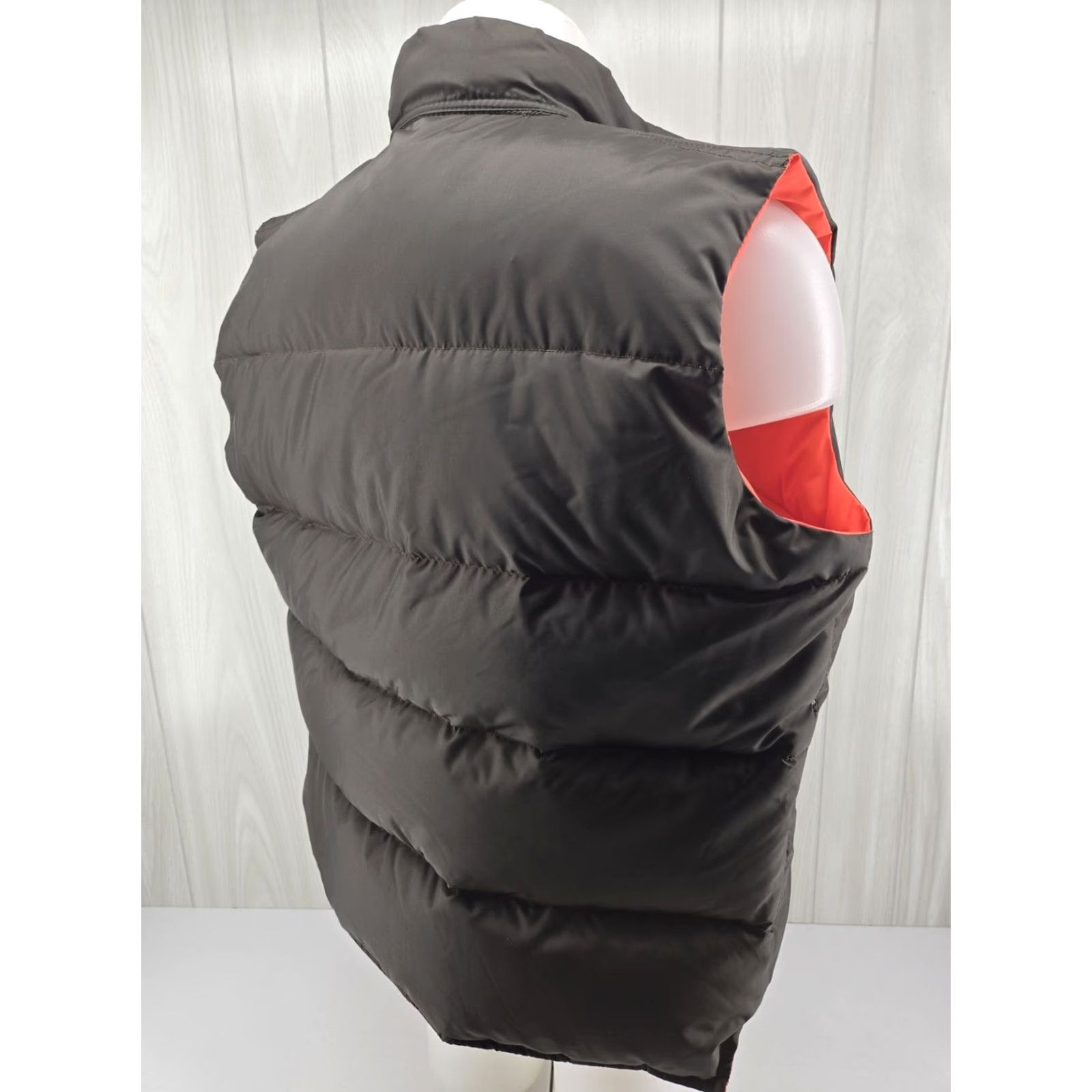 Vintage Vintage Comfy Vest Men L Reversible Brown Orange Goose Down Snap Puffer 80s Outdoor Size US L / EU 52-54 / 3 - 7 Thumbnail