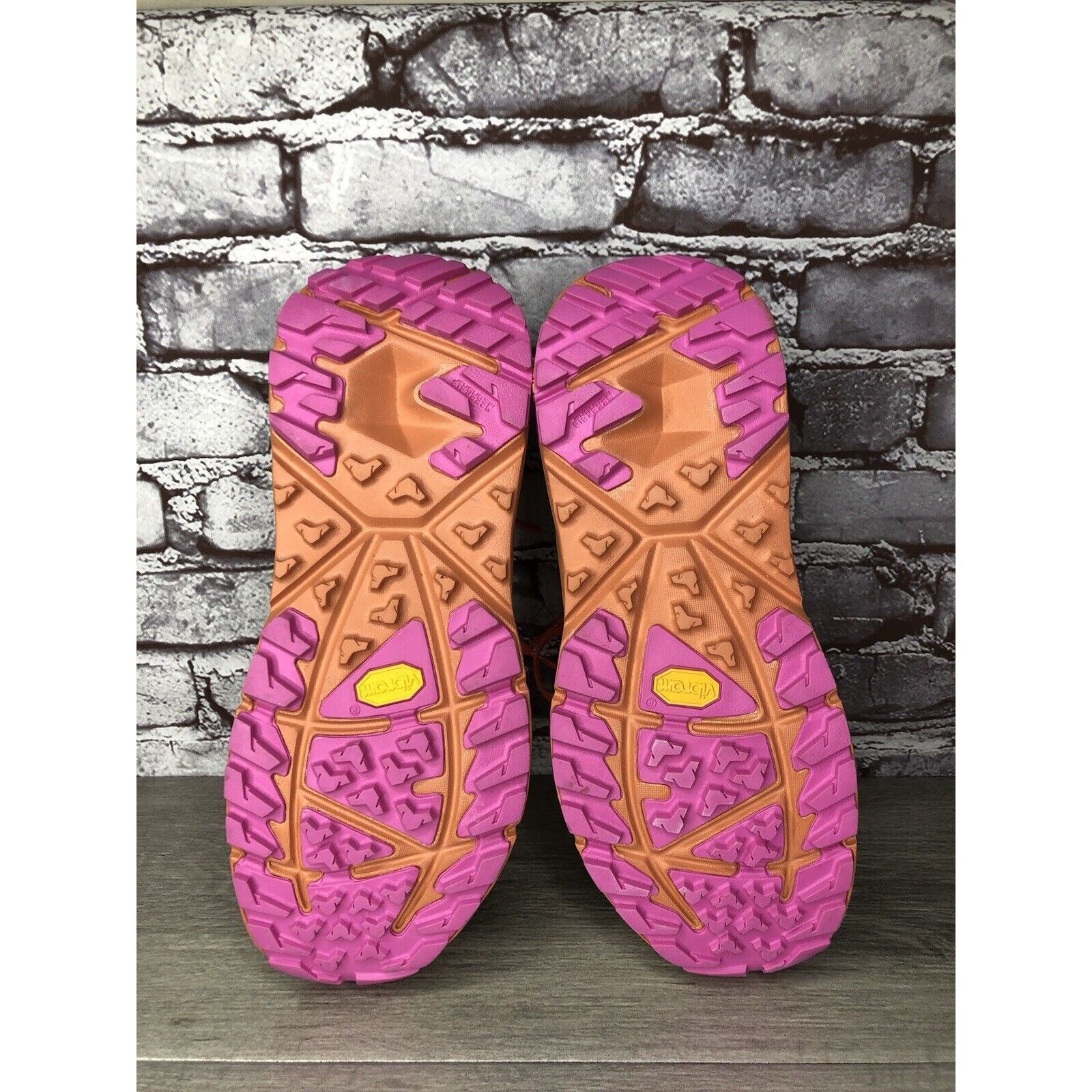 Hoka Hoka Kaha Low GTX Mental Health Hiking Sand Sun Baked Sneake Size US 9.5 / EU 42-43 - 15 Thumbnail