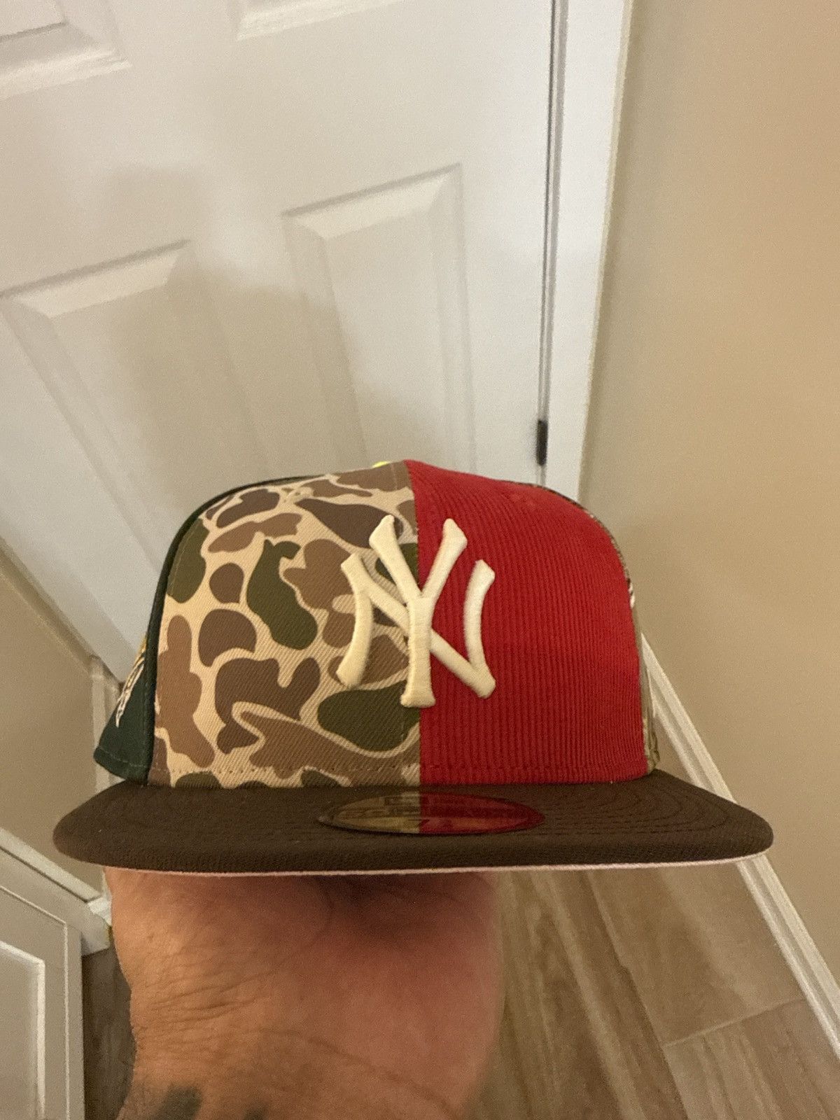 New Era Chase B what the fitted 7 3/8 Size 30 - 1 Thumbnail