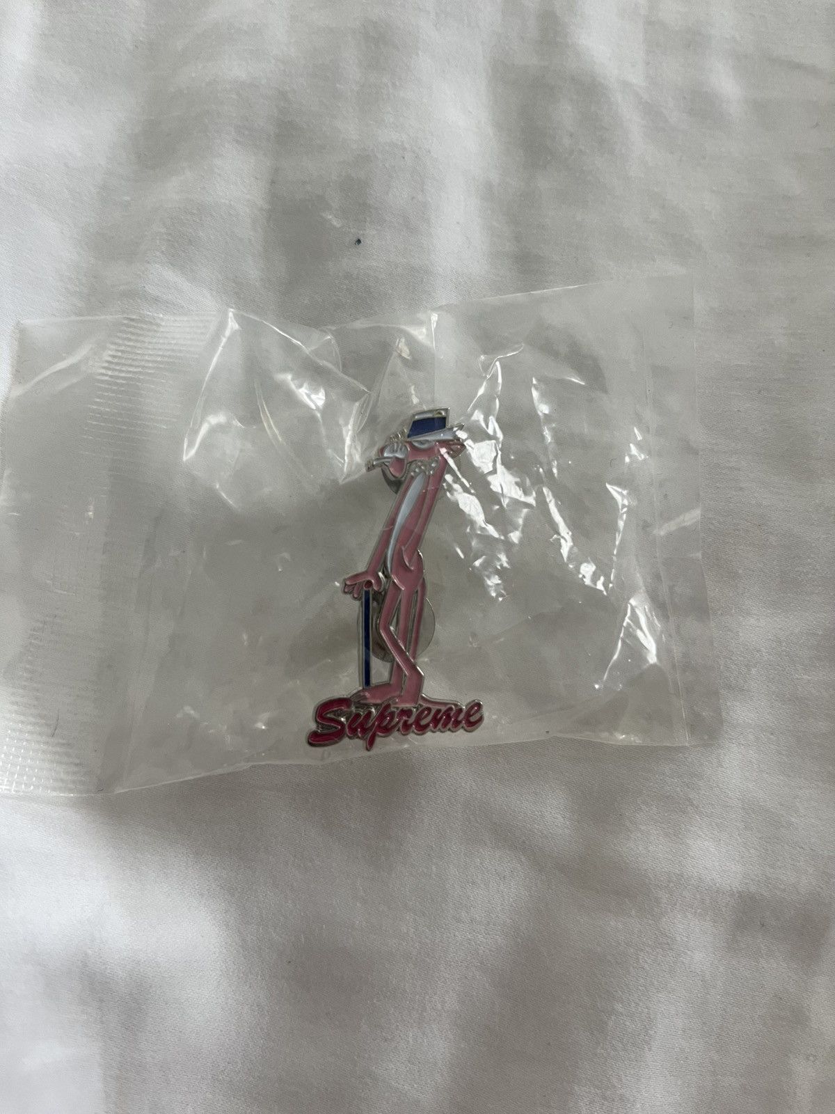 Supreme Supreme pink panther pin new Size ONE SIZE - 1 Thumbnail