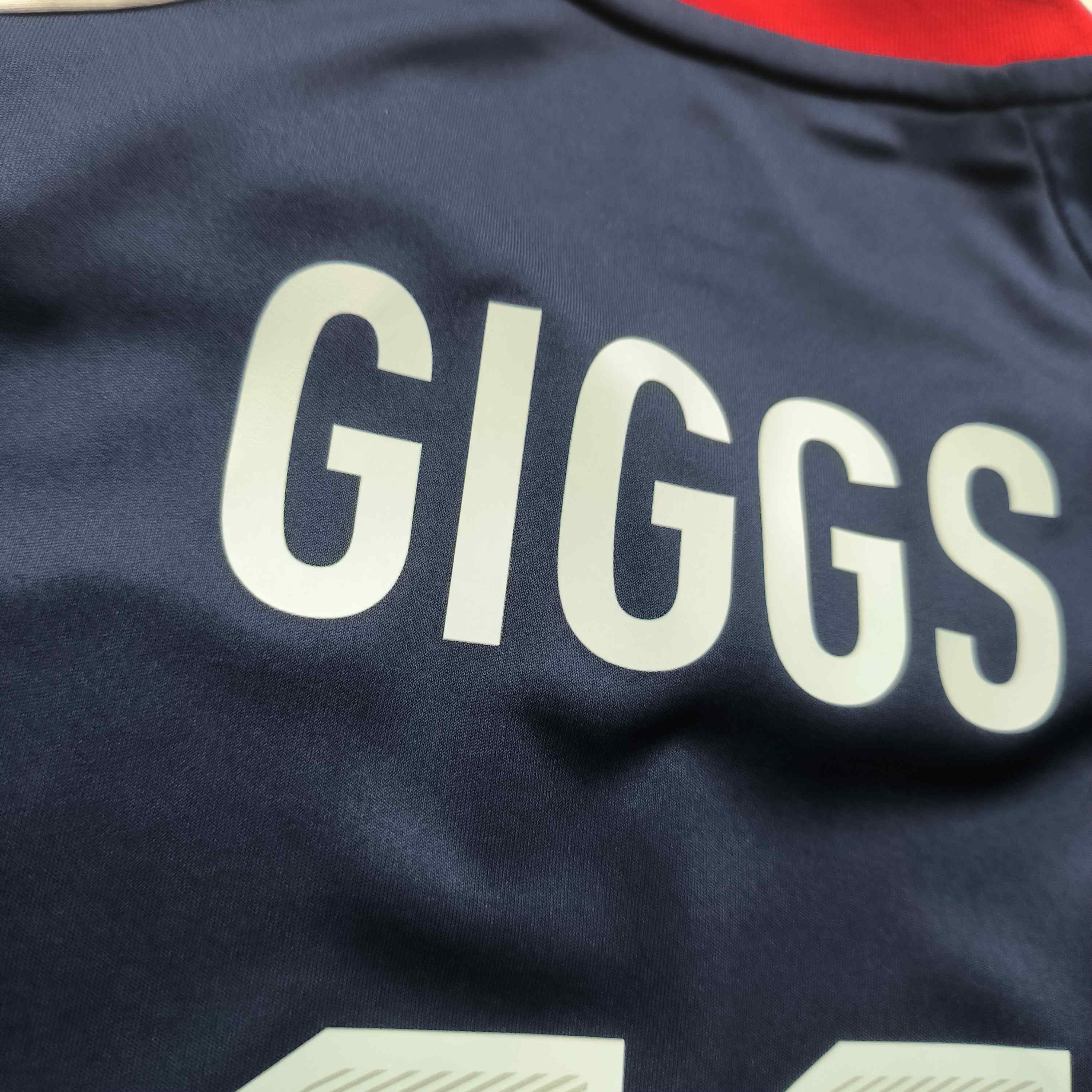 Adidas Team GB 2012 Adidas home Ryan Giggs football jersey size S Size US S / EU 44-46 / 1 - 10 Thumbnail
