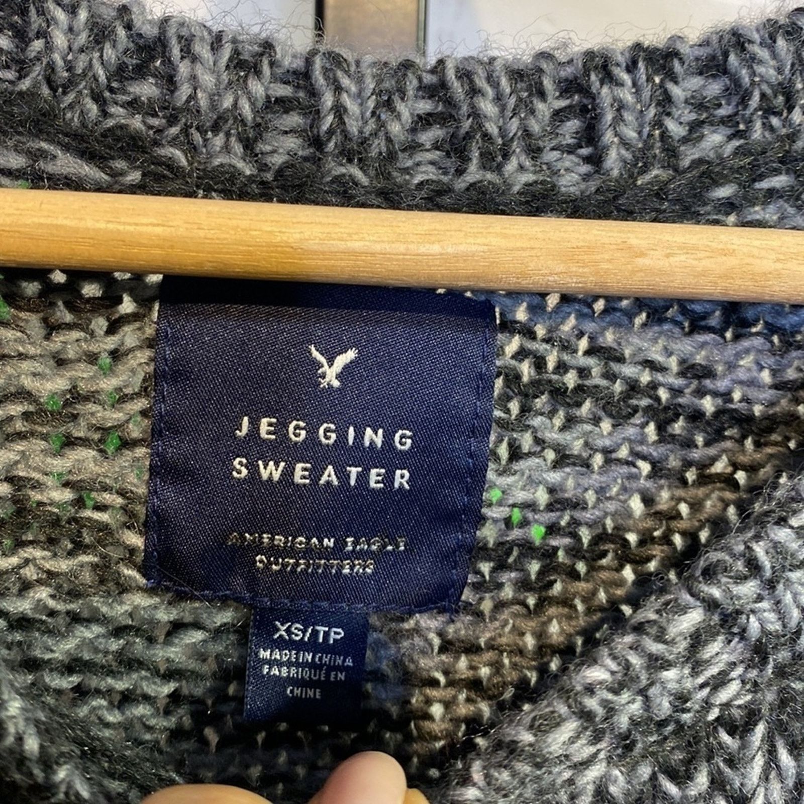 American Eagle Outfitters NWOT American Eagle outfitters sweater Size XS / US 0-2 / IT 36-38 - 5 Thumbnail