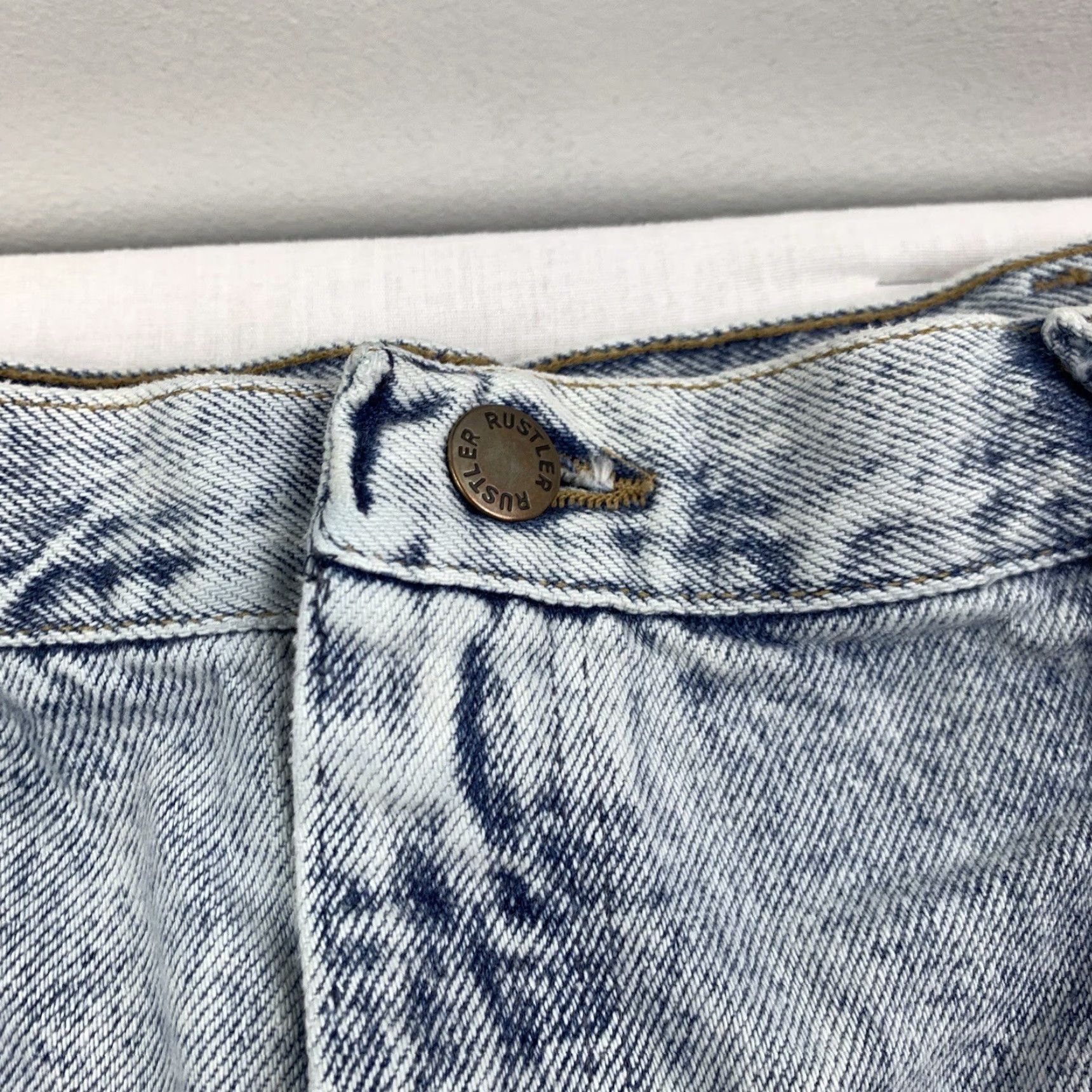 Vintage VINTAGE Rustler Jeans 38x32 Blue Acid Washed Straight 90s USA Mens Size US 38 / EU 54 - 6 Thumbnail