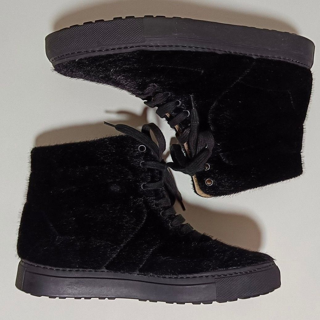 MM6 × Maison Margiela MM6 by Maison Martin Margiela Black Faux Fur Hightop Sneaker Size US 8 / IT 38 - 3 Thumbnail