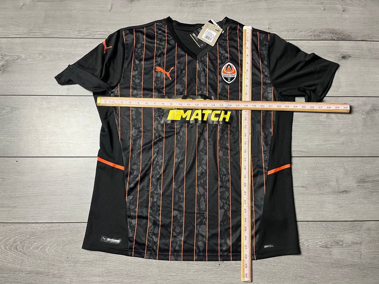 Puma SHAKHTAR DONETSK 2021 2022 SHIRT SOCCER JERSEY PUMA size XL Size US XL / EU 56 / 4 - 6 Thumbnail