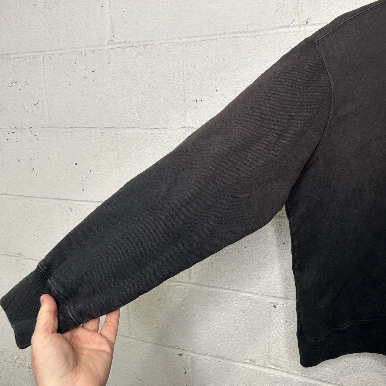 Supreme Supreme Dipped Crewneck Sweatshirt “Black” SS19 Size US S / EU 44-46 / 1 - 4 Thumbnail