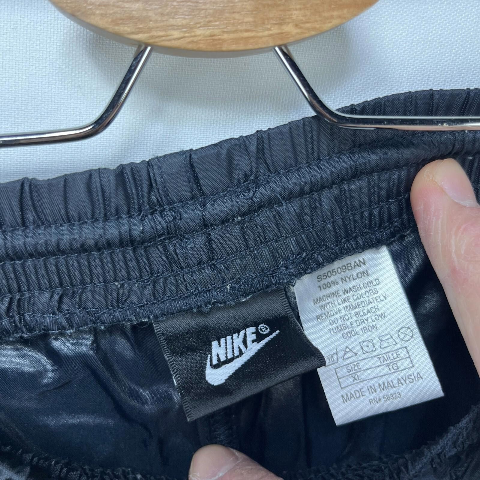 Nike Vintage 90s Nike Windbreaker Pants Black Swoosh XL Blue Size US 36 / EU 52 - 4 Thumbnail