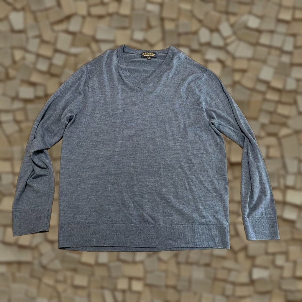 Brooks Brothers Brooks Brothers Shirt Men XL Blue V-Neck Long Sleeve Size US XL / EU 56 / 4 - 1 Thumbnail