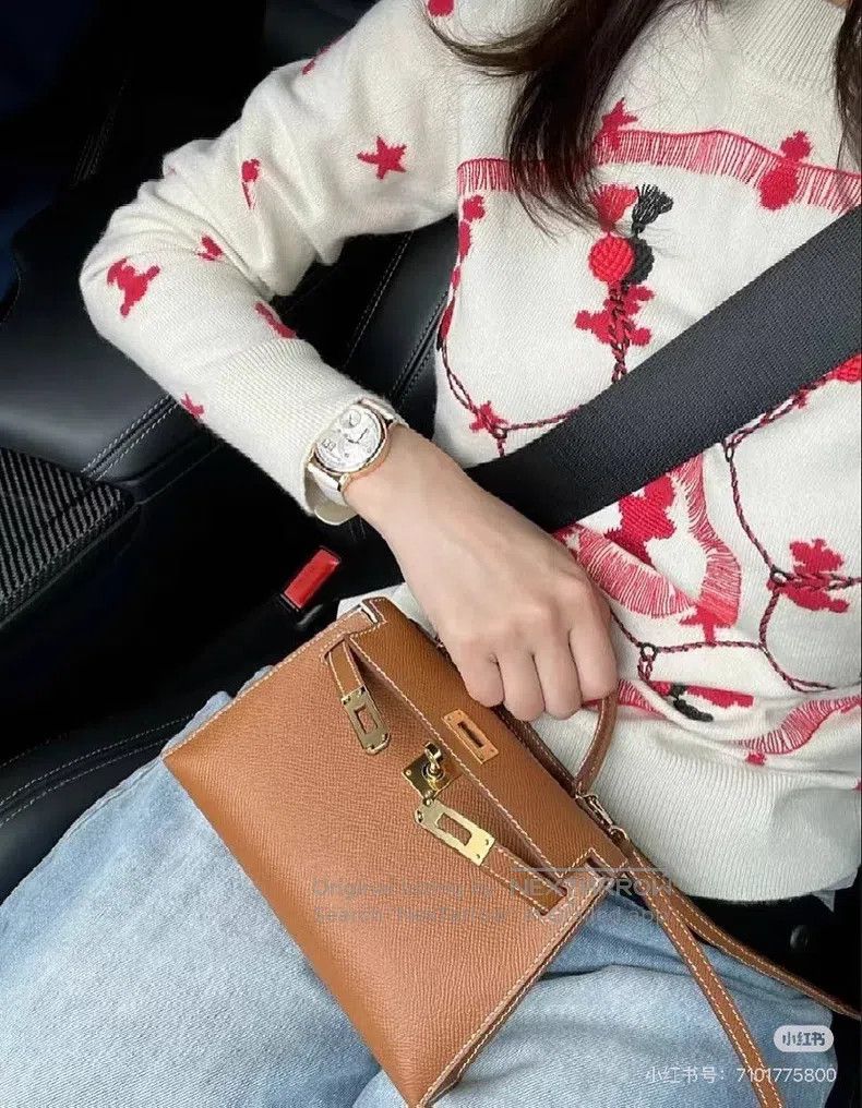 Hermes Hermes Red and White Embroidered Logo Pattern Cashmere Swe Size S / US 4 / IT 40 - 9 Thumbnail