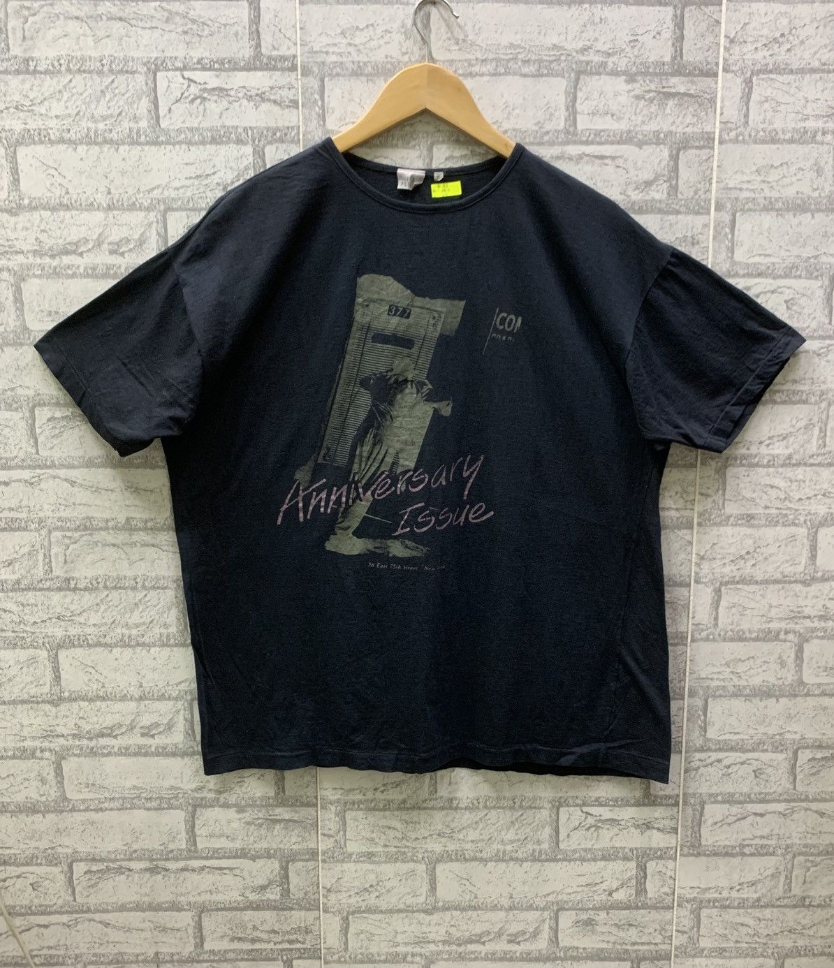 Vintage Vintage Yes Please Anniversary Issue Single Stitch T-shirt Size US L / EU 52-54 / 3 - 1 Thumbnail