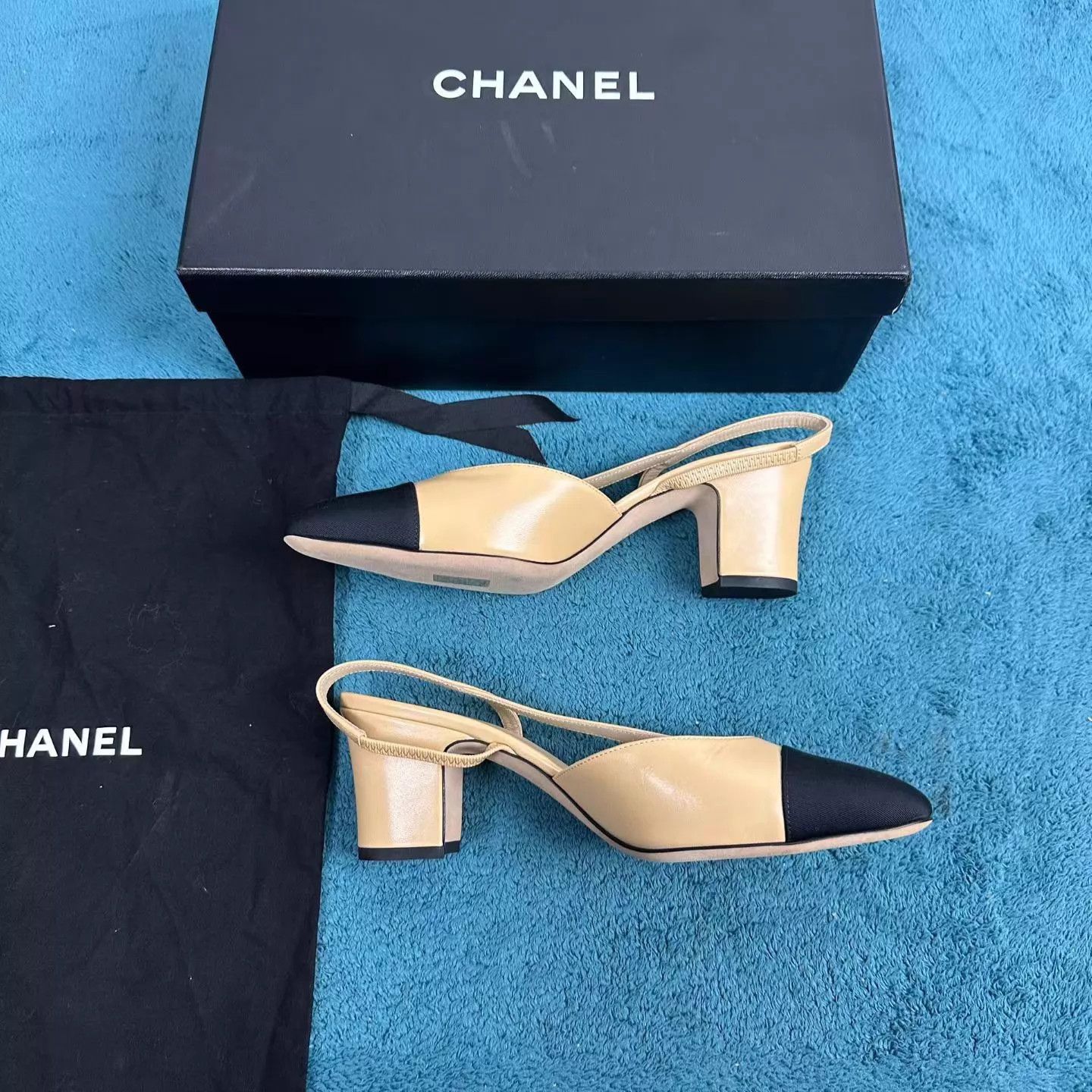 Chanel Chanel Beige Back Lace-up Block Heel Pumps 38 Size US 7.5 / IT 37.5 - 3 Thumbnail