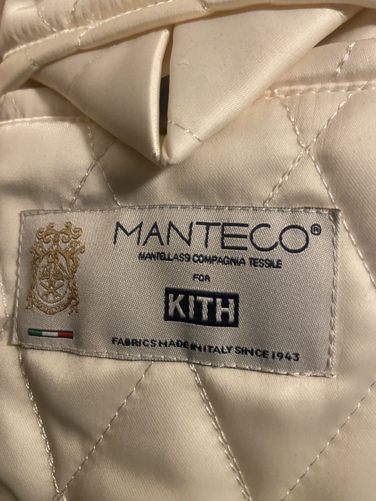 Kith Kith NY to the World Size US XL / EU 56 / 4 - 5 Thumbnail