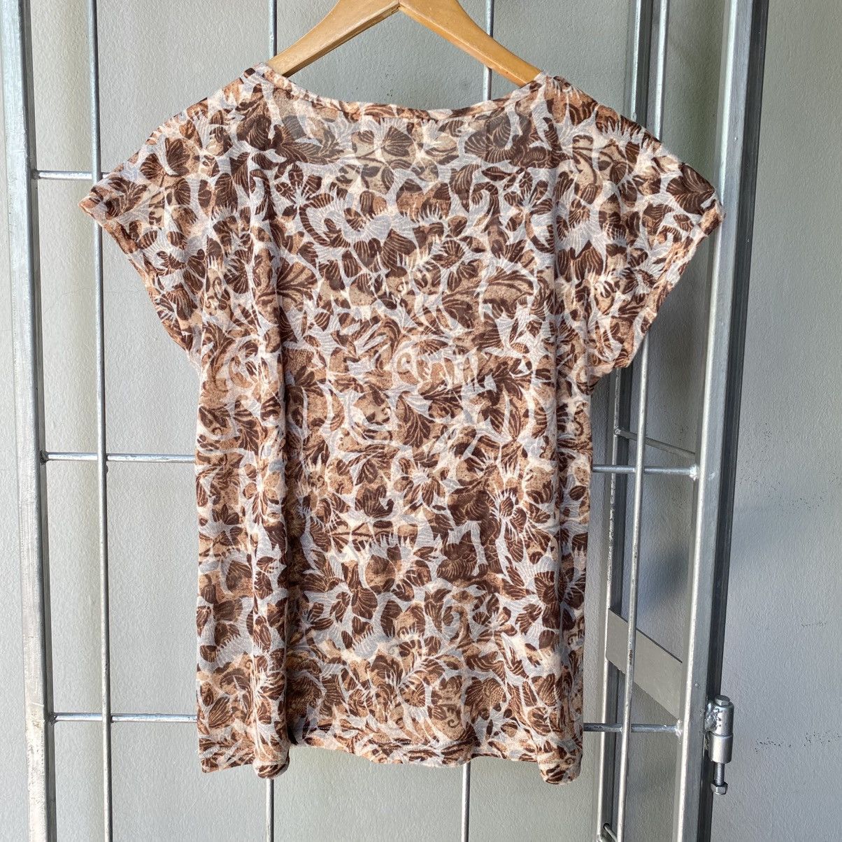 Issey Miyake Plantation Brown Leaf Print Short Sleeve Blouse Size M / US 6-8 / IT 42-44 - 2 Thumbnail