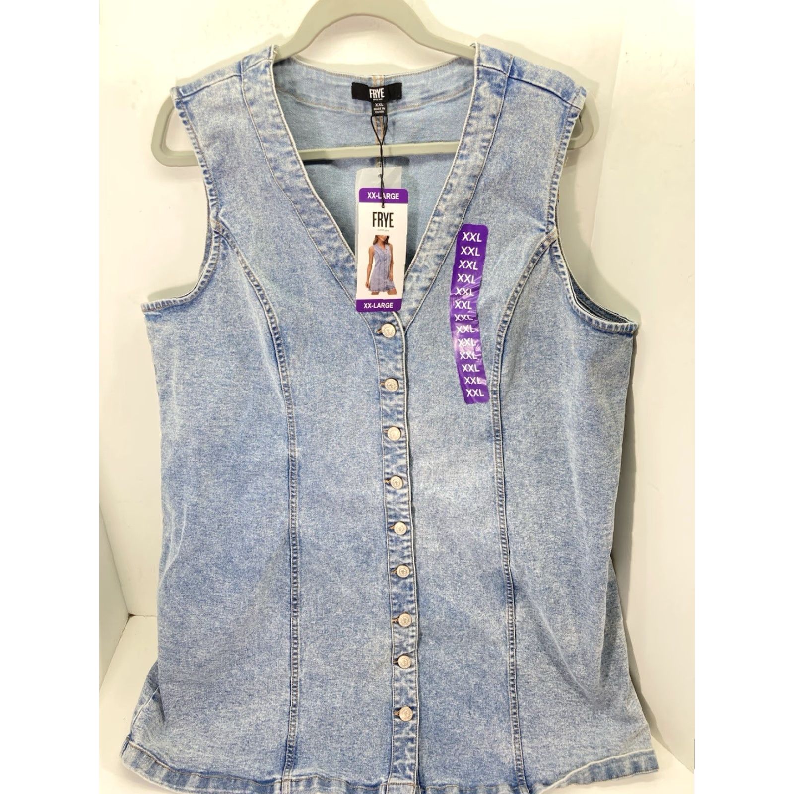Frye Frye Denim Dress Women 2XL Blue Button Belt Light Wash Cotton Stretch NWT Dress A-Line Knee Length Womens 2XL Blue Button Belt Stretch NWT Size XXL / US 16-18 / IT 52-54 - 2 Thumbnail