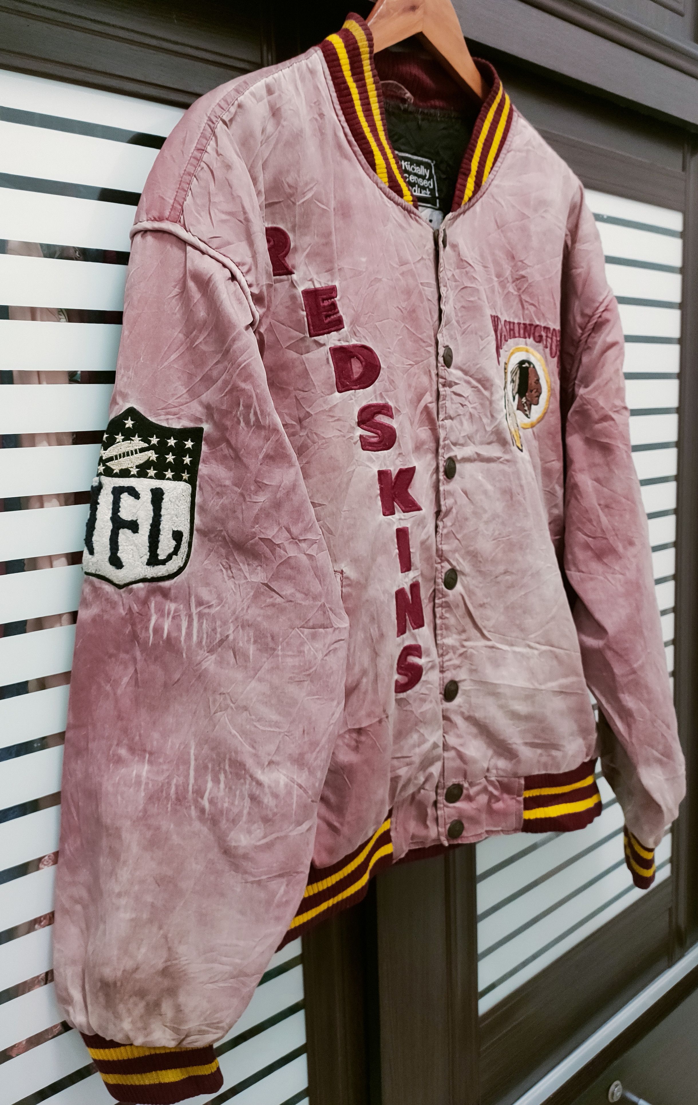 NFL 🔥Vtg NFL Redskin Varsity Jacket Thrashed🔥 Size US M / EU 48-50 / 2 - 3 Thumbnail