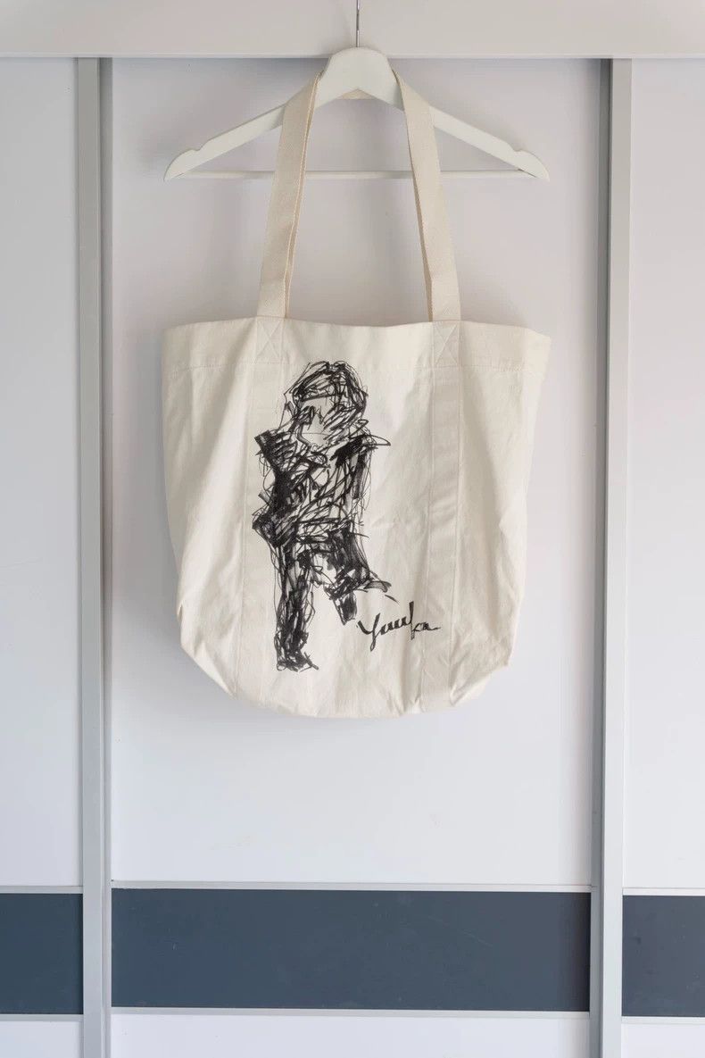 Yohji Yamamoto 17Ss Asakura Yuka Sketch Tote Bag-2505 in White, Men's
