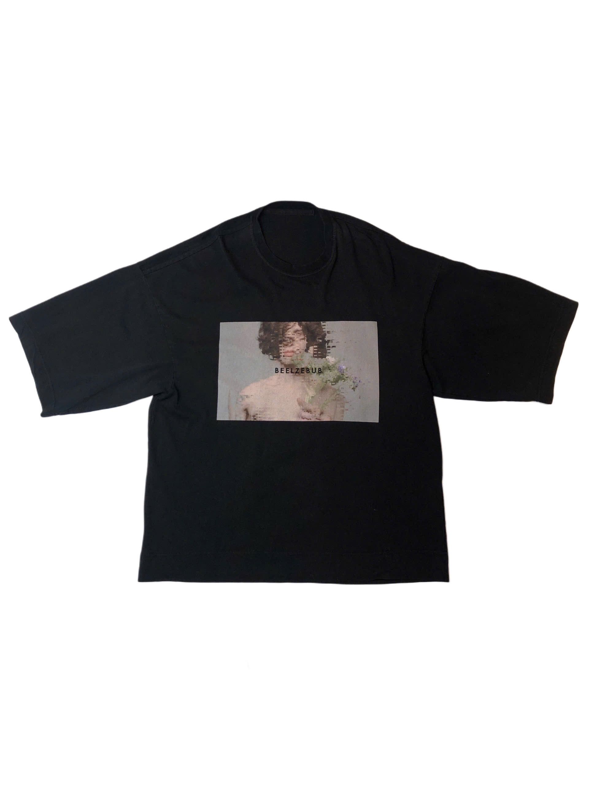 Julius Julius Spring/Summer 2019 “Beelzebub” Graphic T-Shirt Size US S / EU 44-46 / 1 - 1 Thumbnail