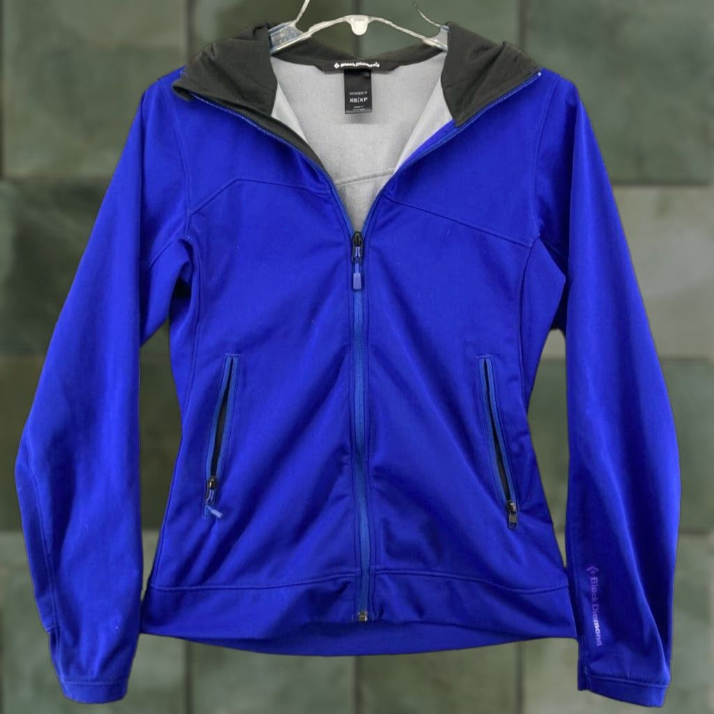 Black Diamond Black Diamond Jacket Womens XS Blue Full Zip Hooded Fitted Outdoor Hiking Outdoor Jacket Womens XS Blue Hooded Softshell Travel Casual Gift idea? Size XS / US 0-2 / IT 36-38 - 1 Thumbnail